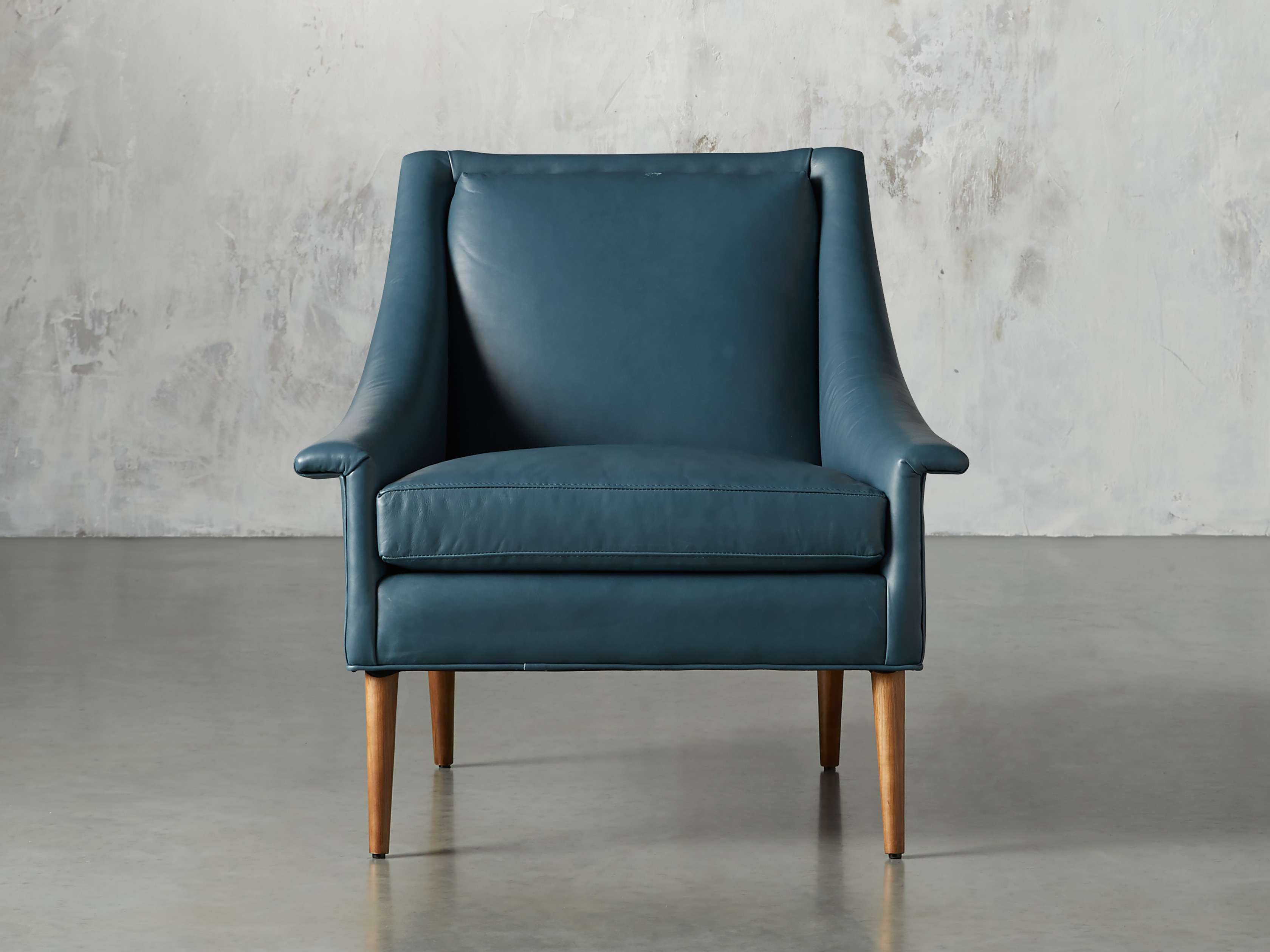 Zella Leather 32" Chair