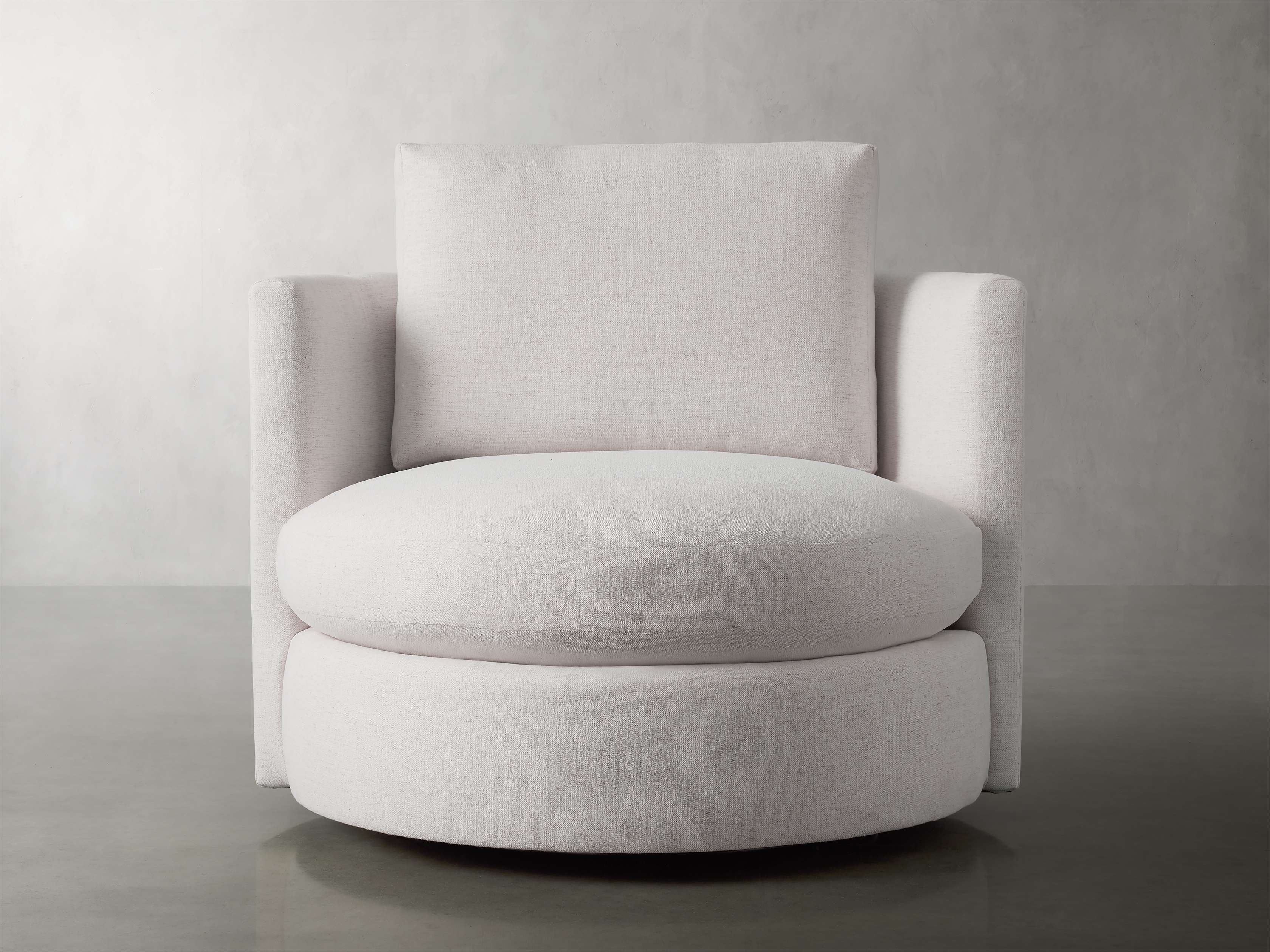 Deep discount round chair