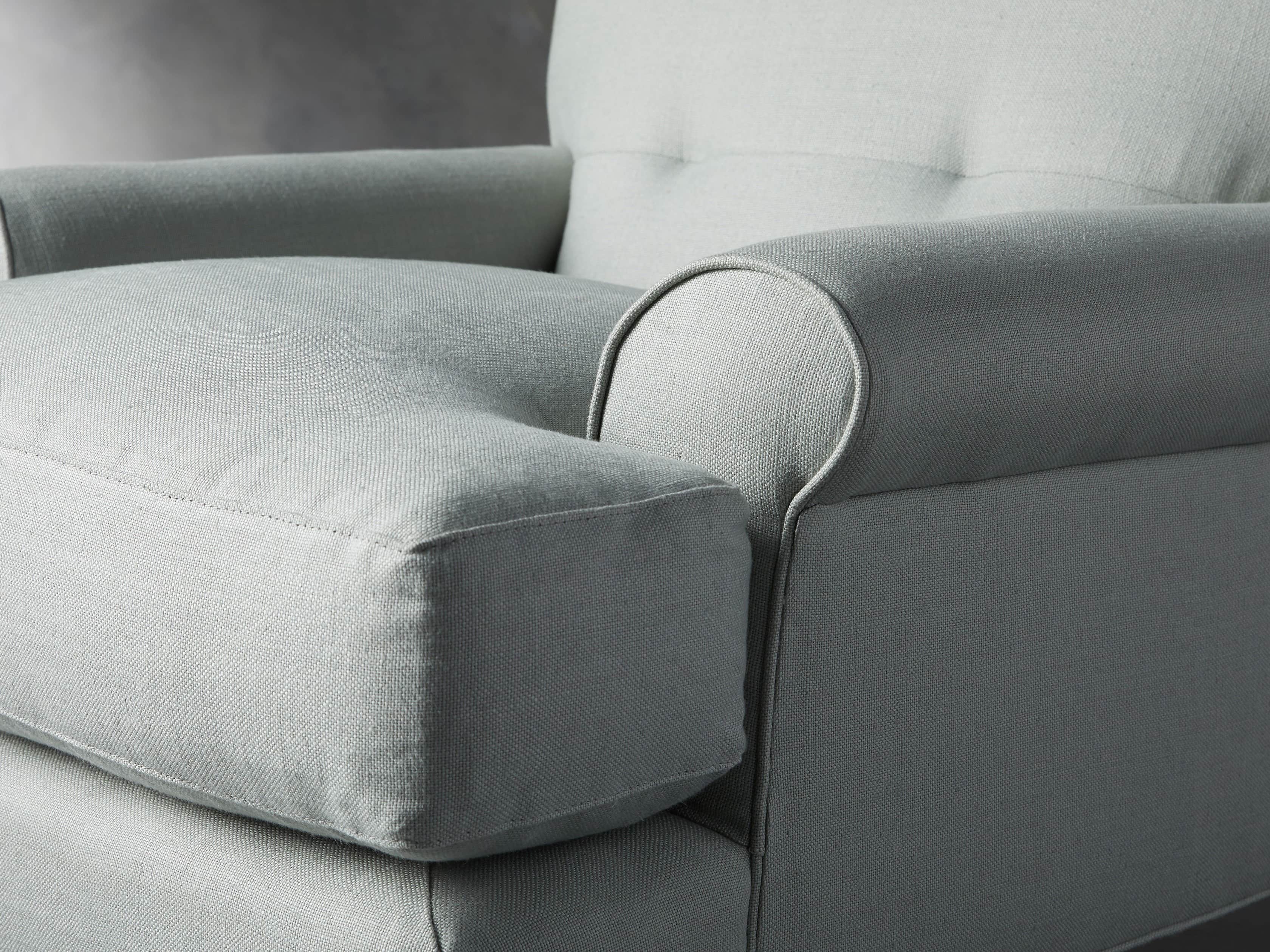 Roslyn Upholstered 34" Chair