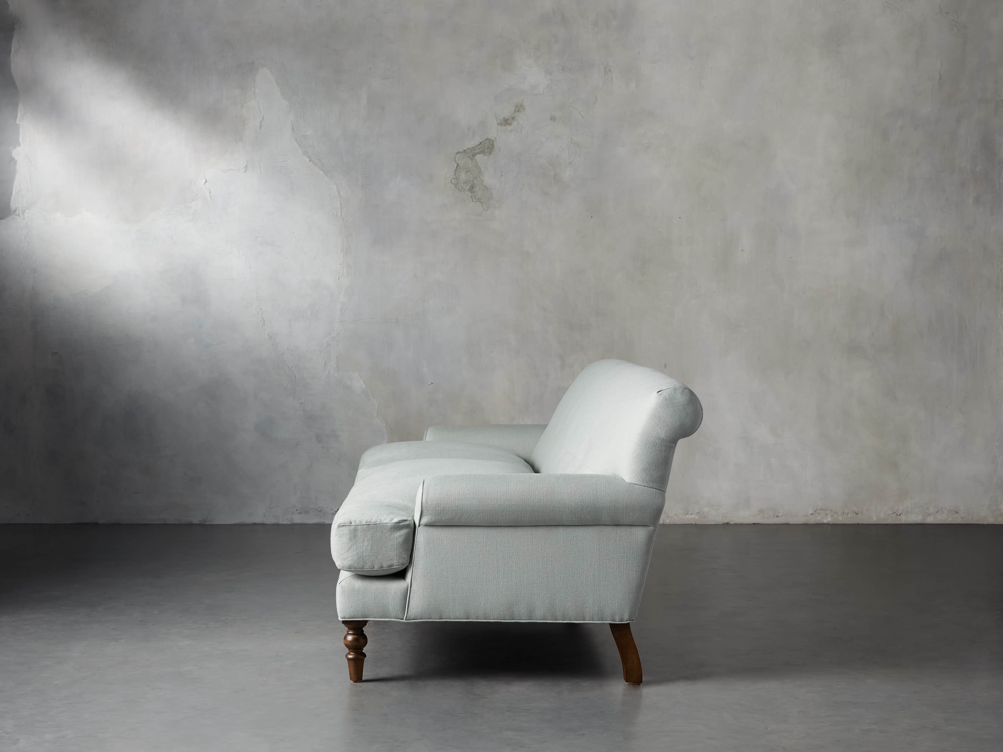 Roslyn Upholstered 87" Sofa