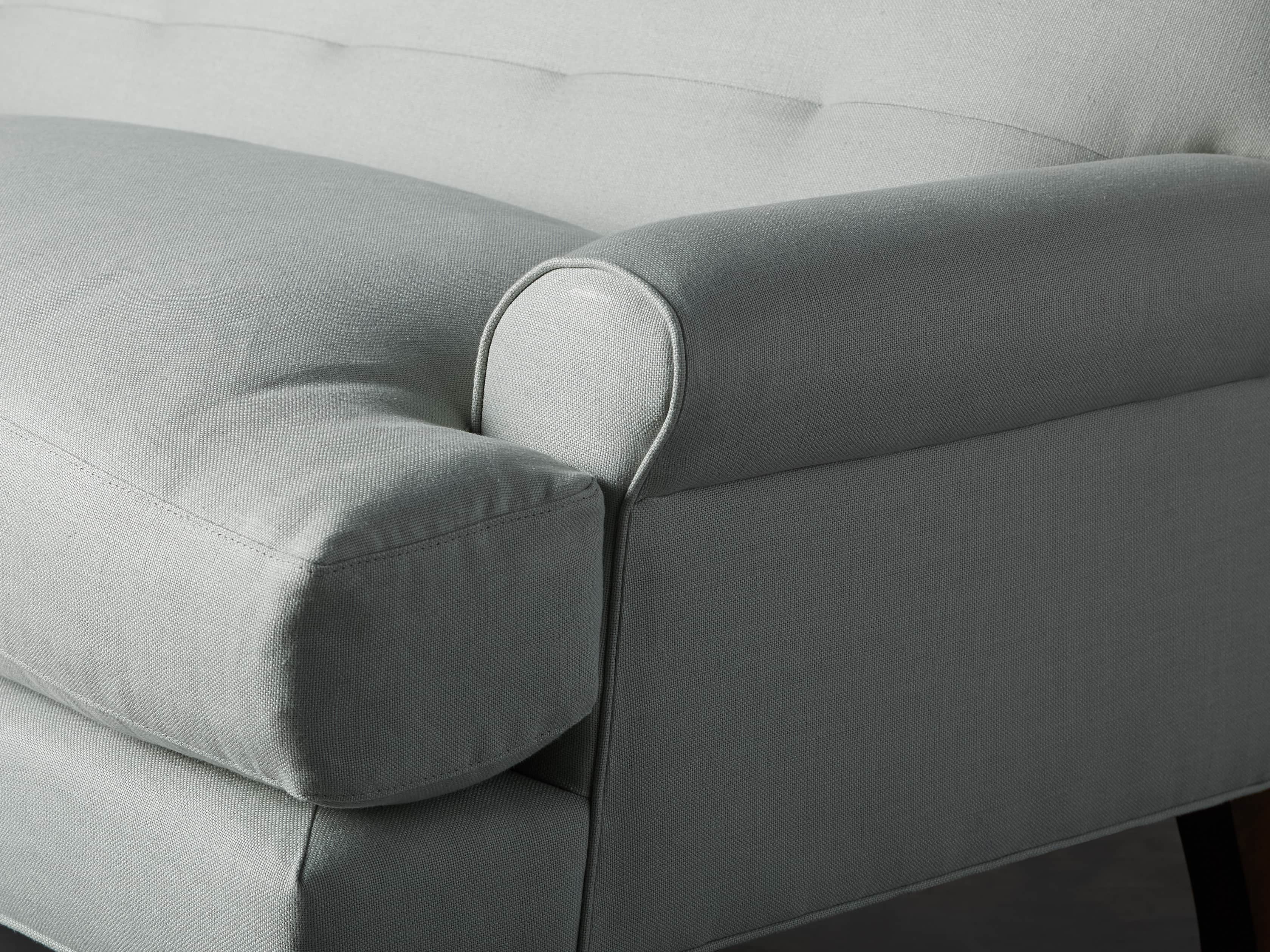 Roslyn Upholstered 87" Sofa