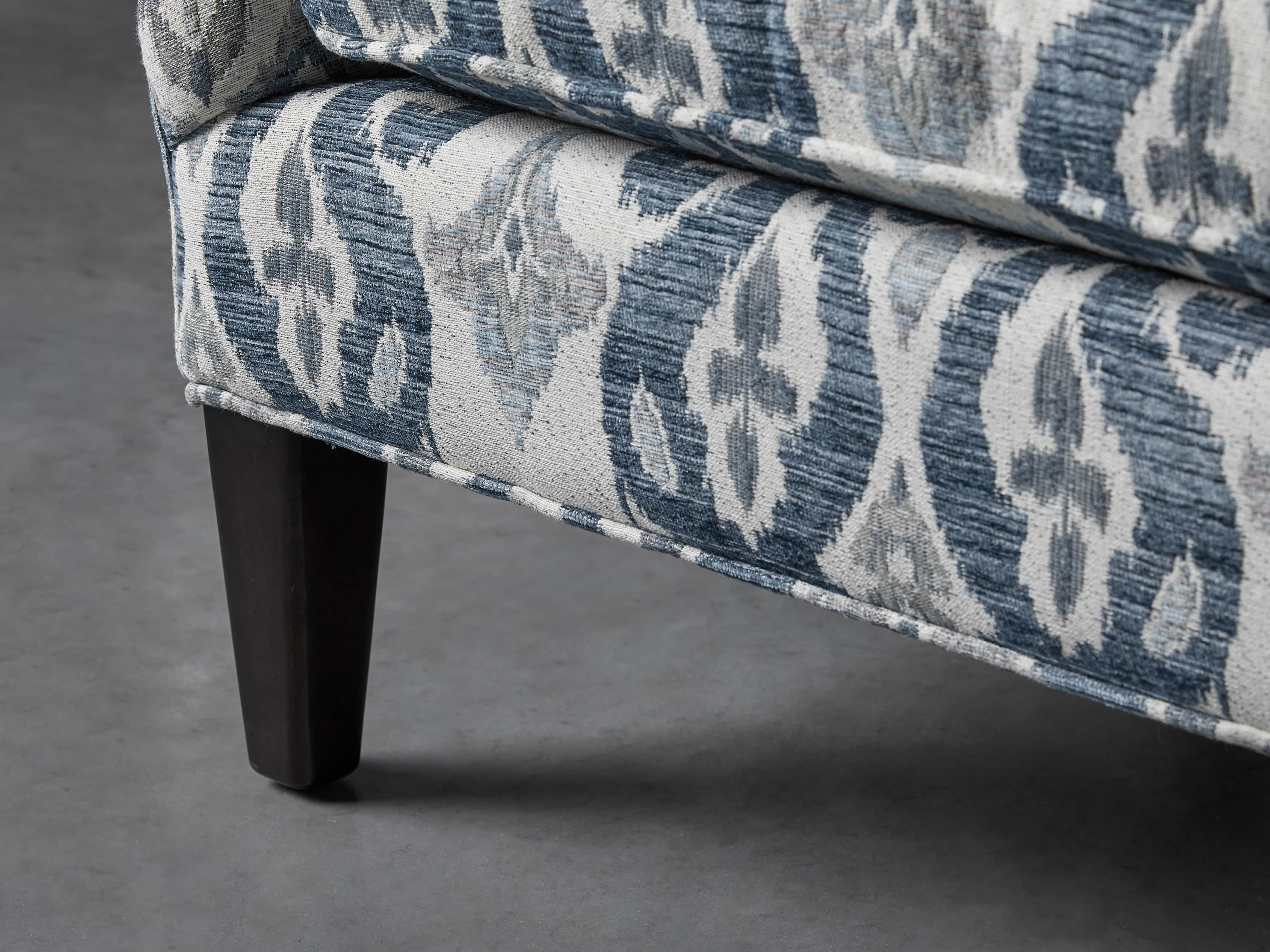 Desmond Upholstered 31" Chair