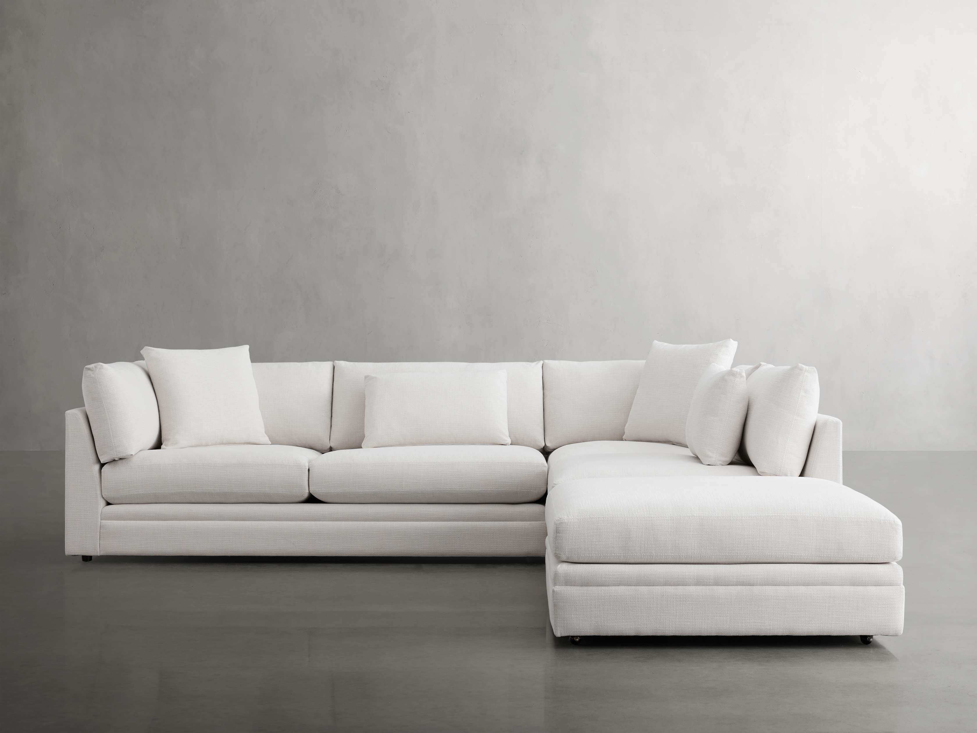 Pavo Sectional Builder