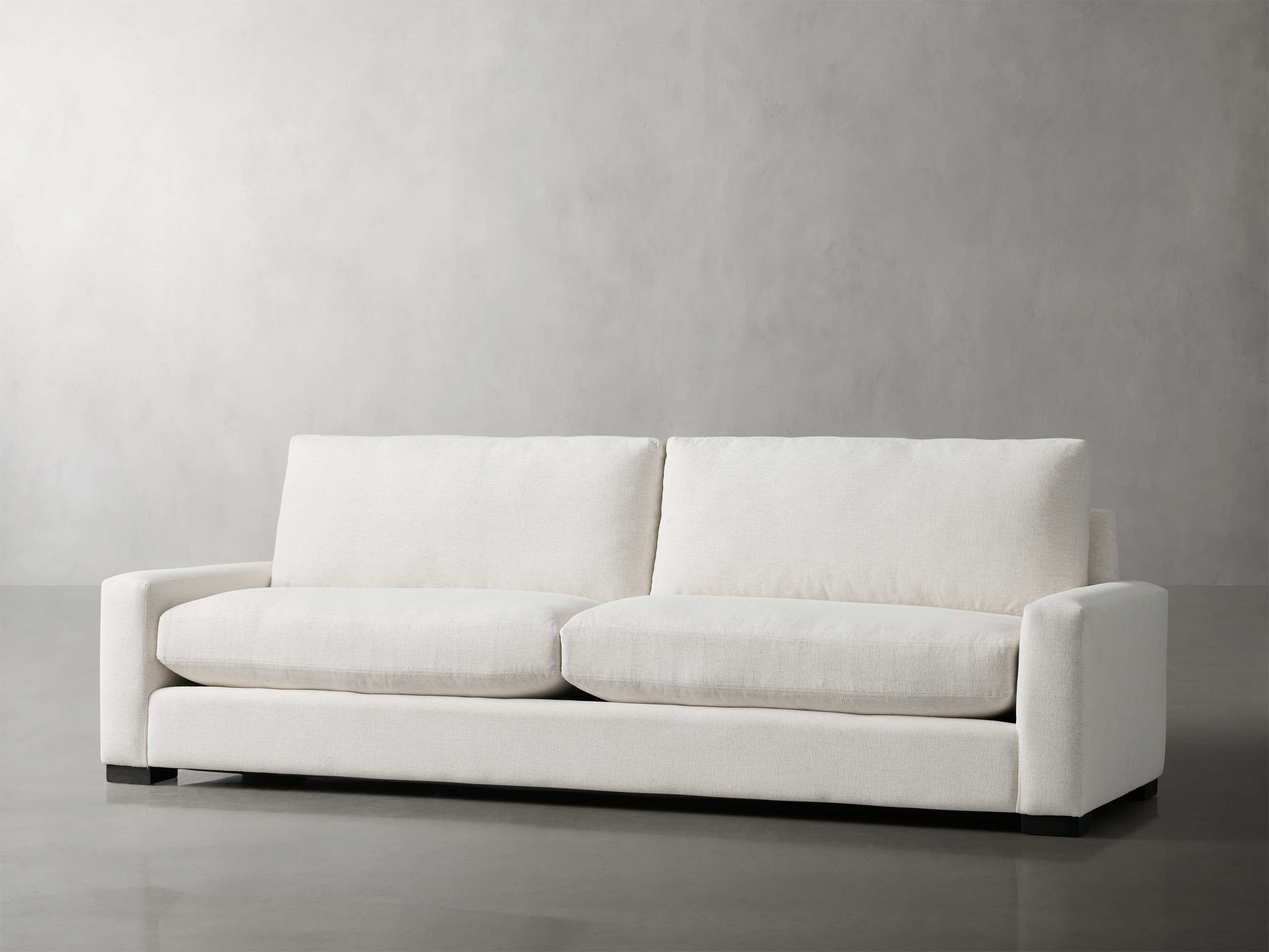 Remington Deep 84" Sofa in Nomad Snow