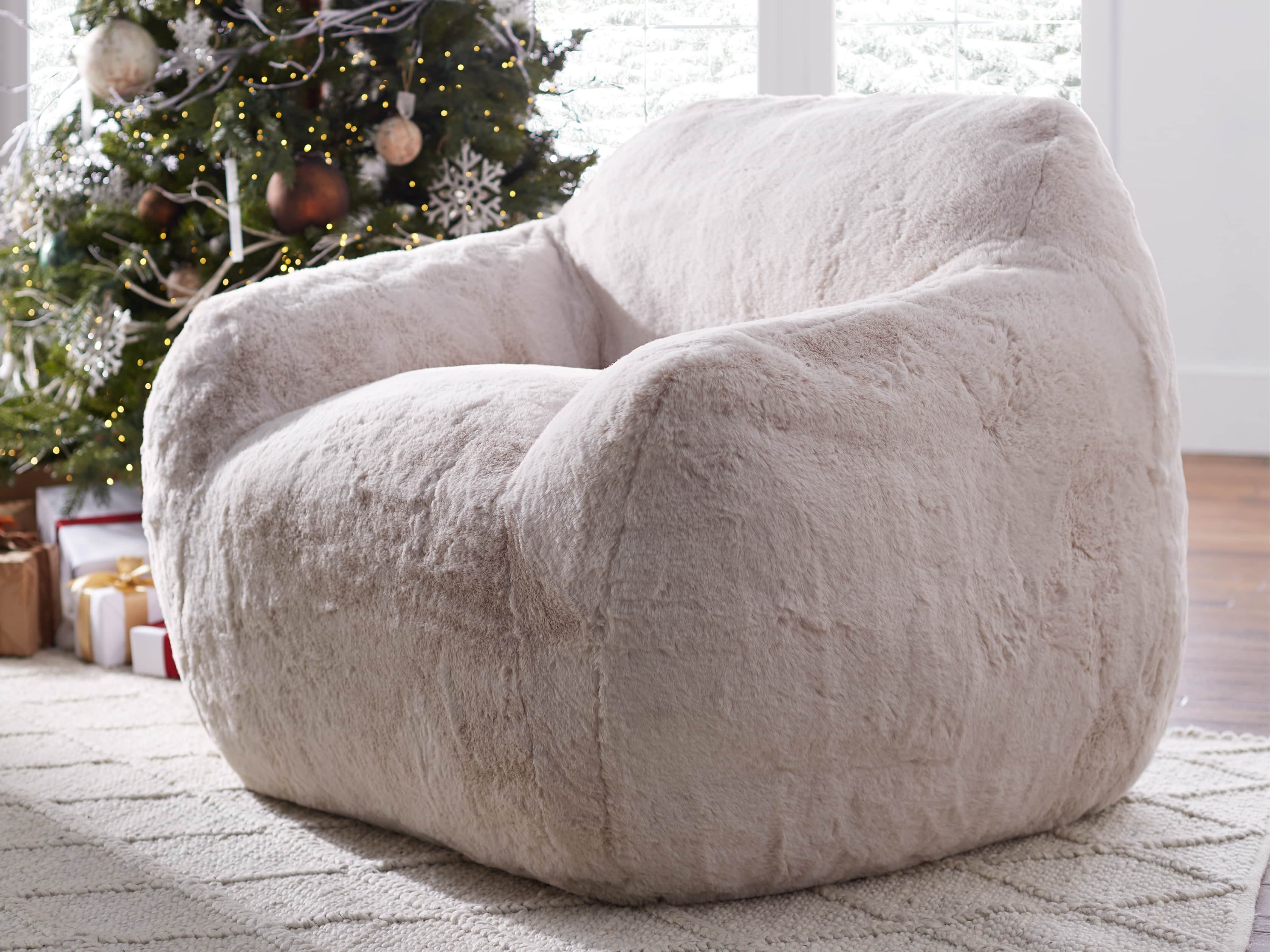 Snugg Faux Fur 46" Chair in Big Bear Pink, slide 8 of 10
