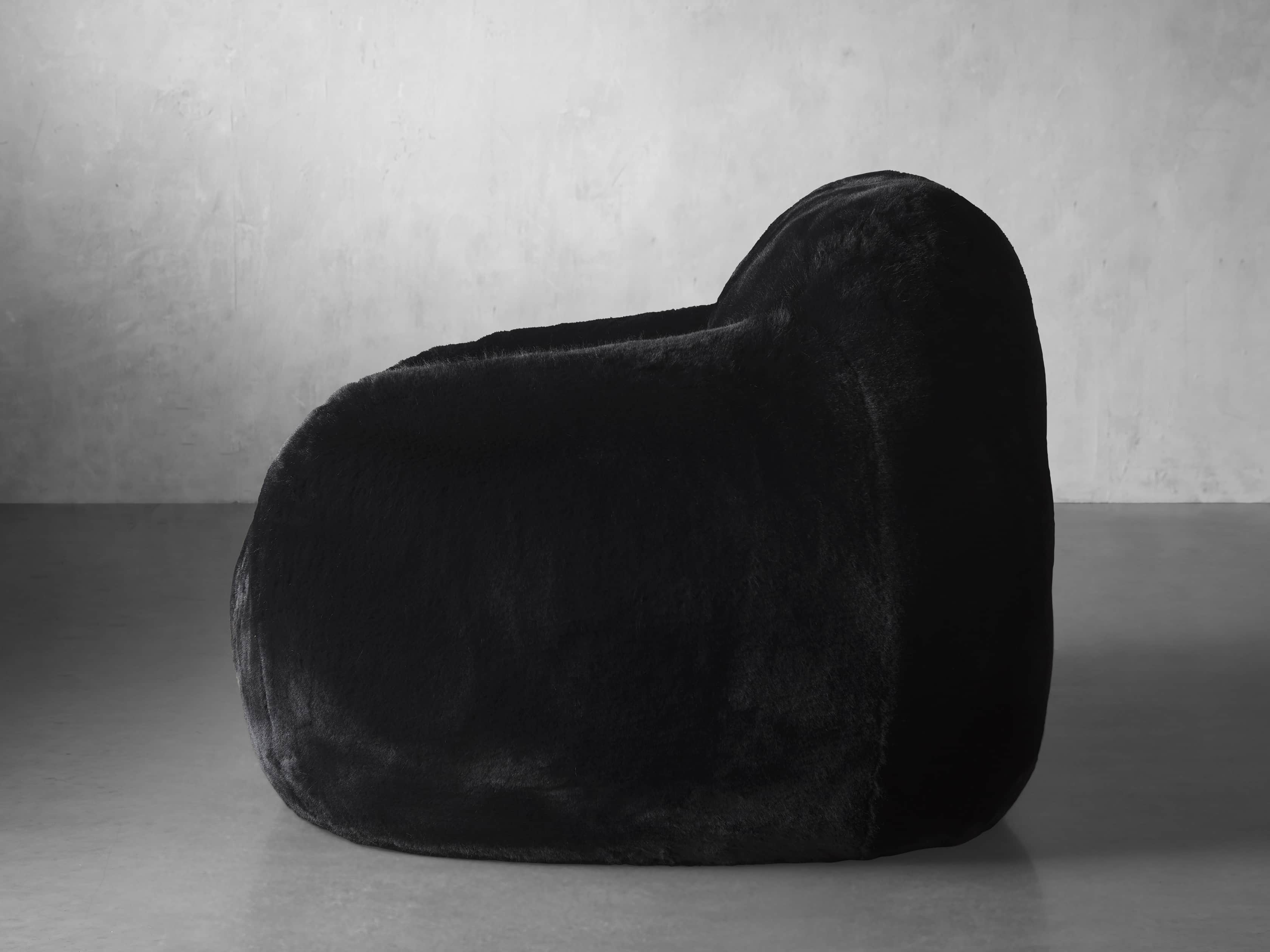 Snugg Faux Fur 46" Chair in Big Bear Sable, slide 3 of 7