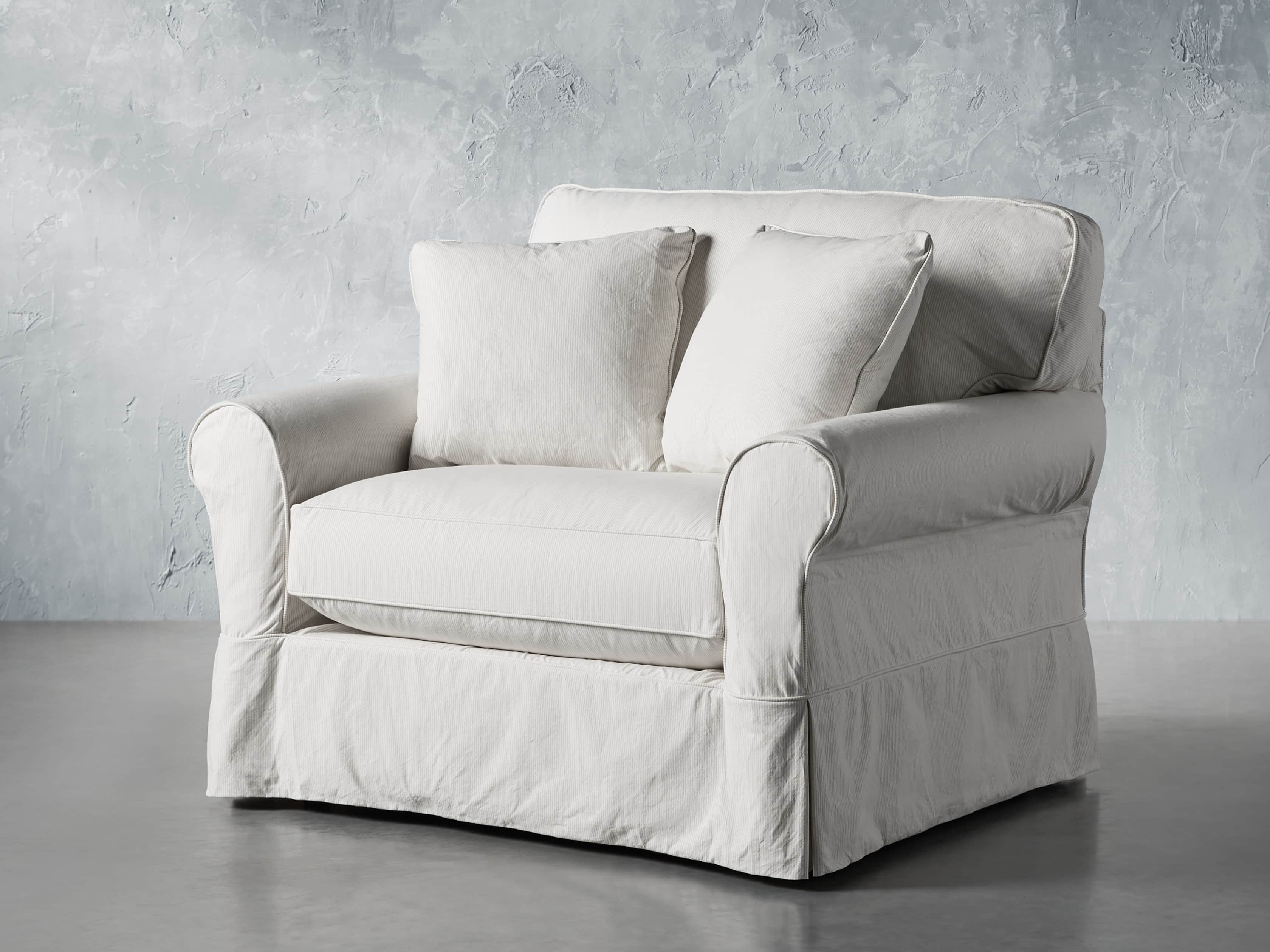 Baldwin Slipcovered 50" Chair