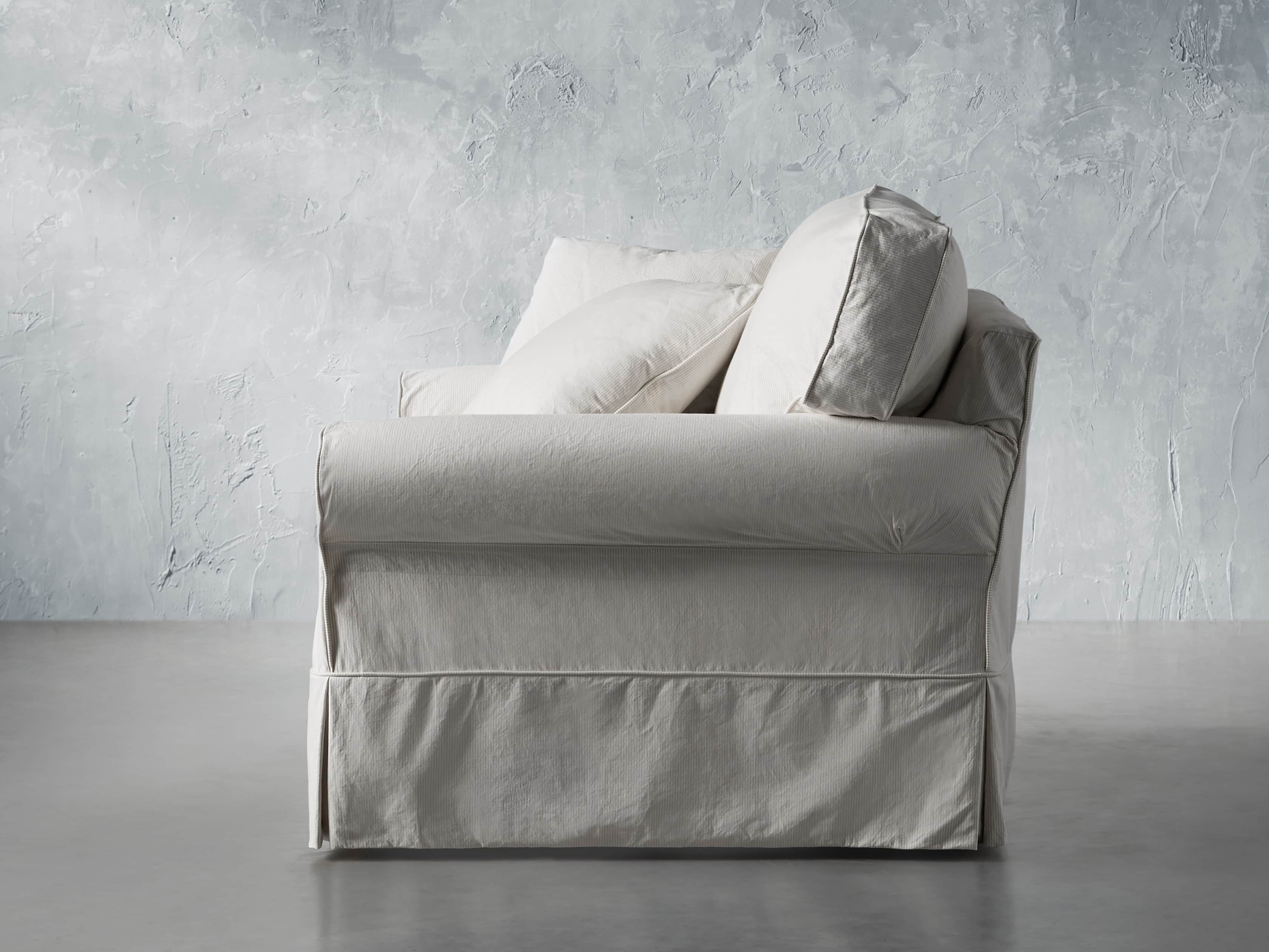 Baldwin Slipcovered 50" Chair