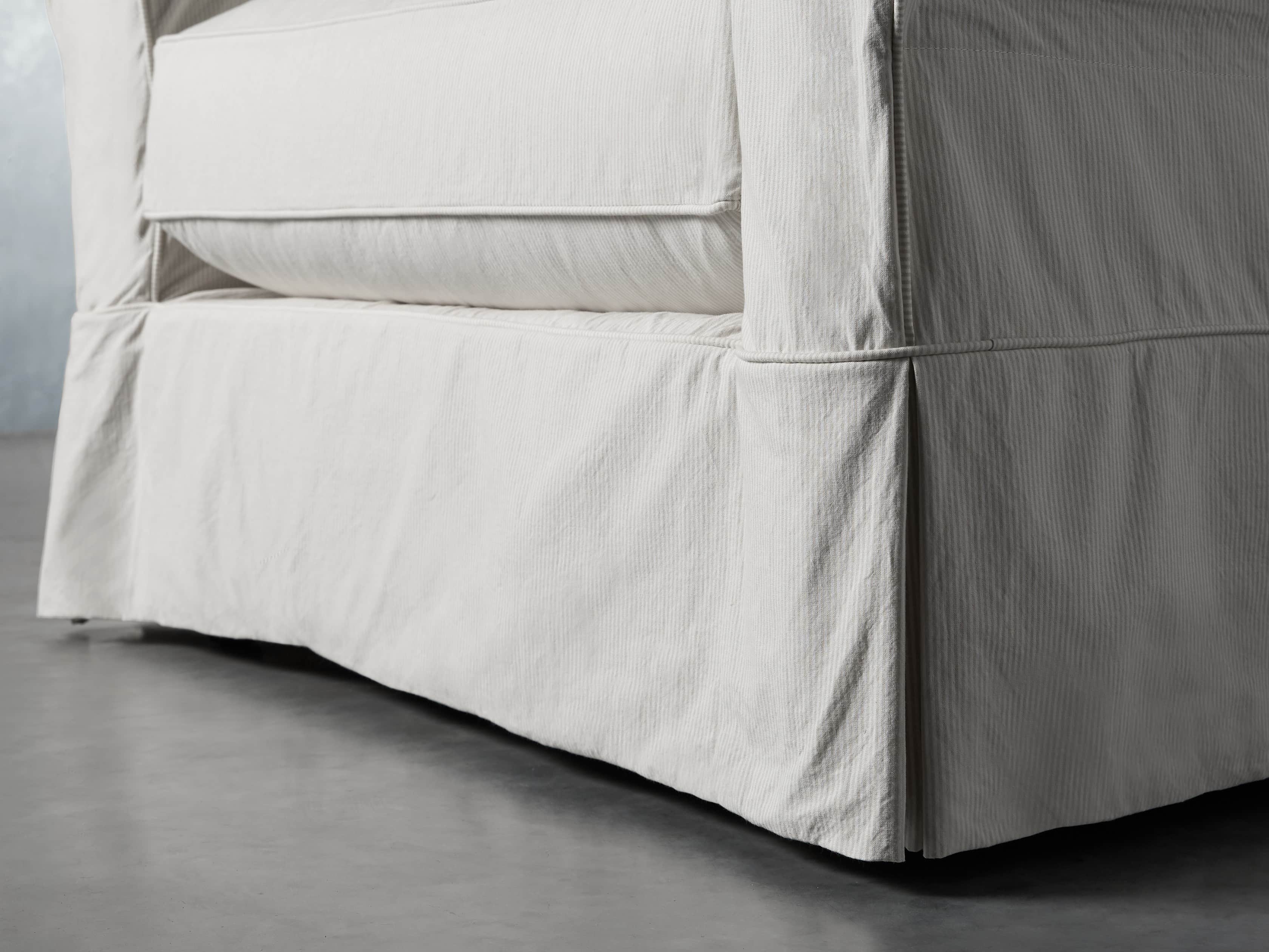 Baldwin Slipcovered 50" Chair