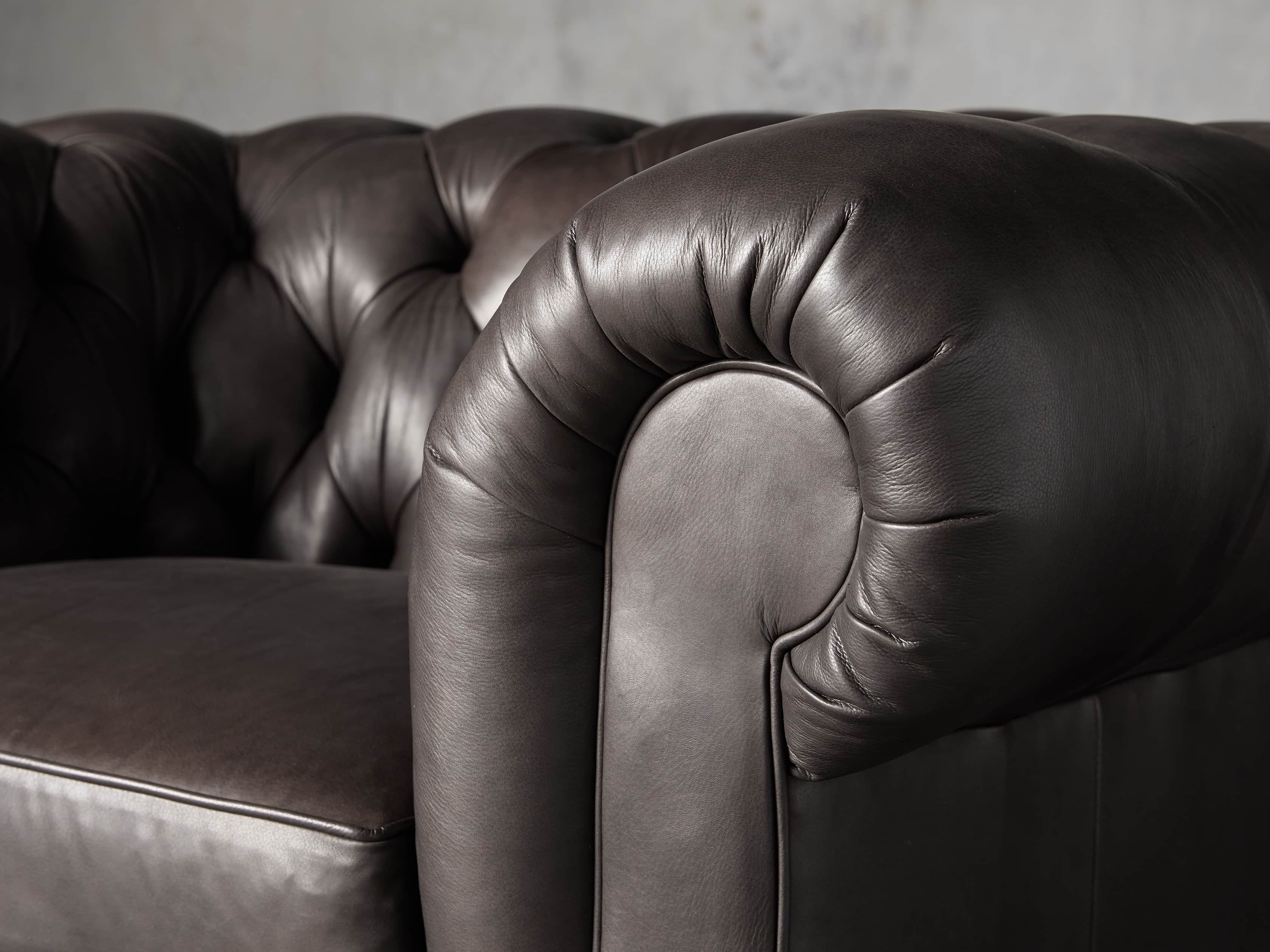 Wessex Leather 56" Chair