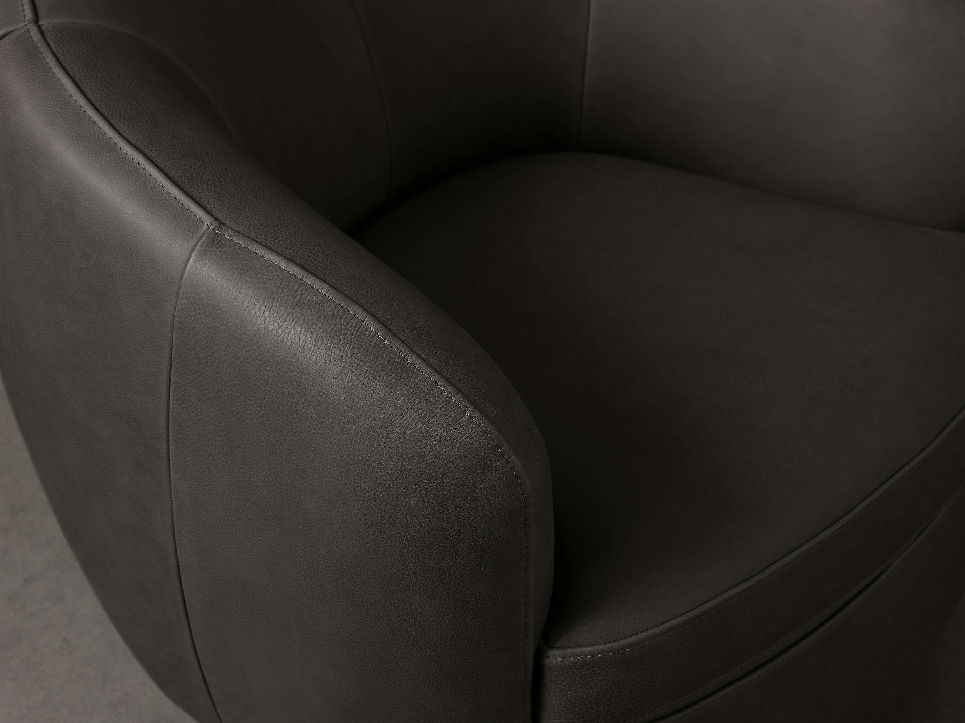 Cerrito Leather Swivel Chair