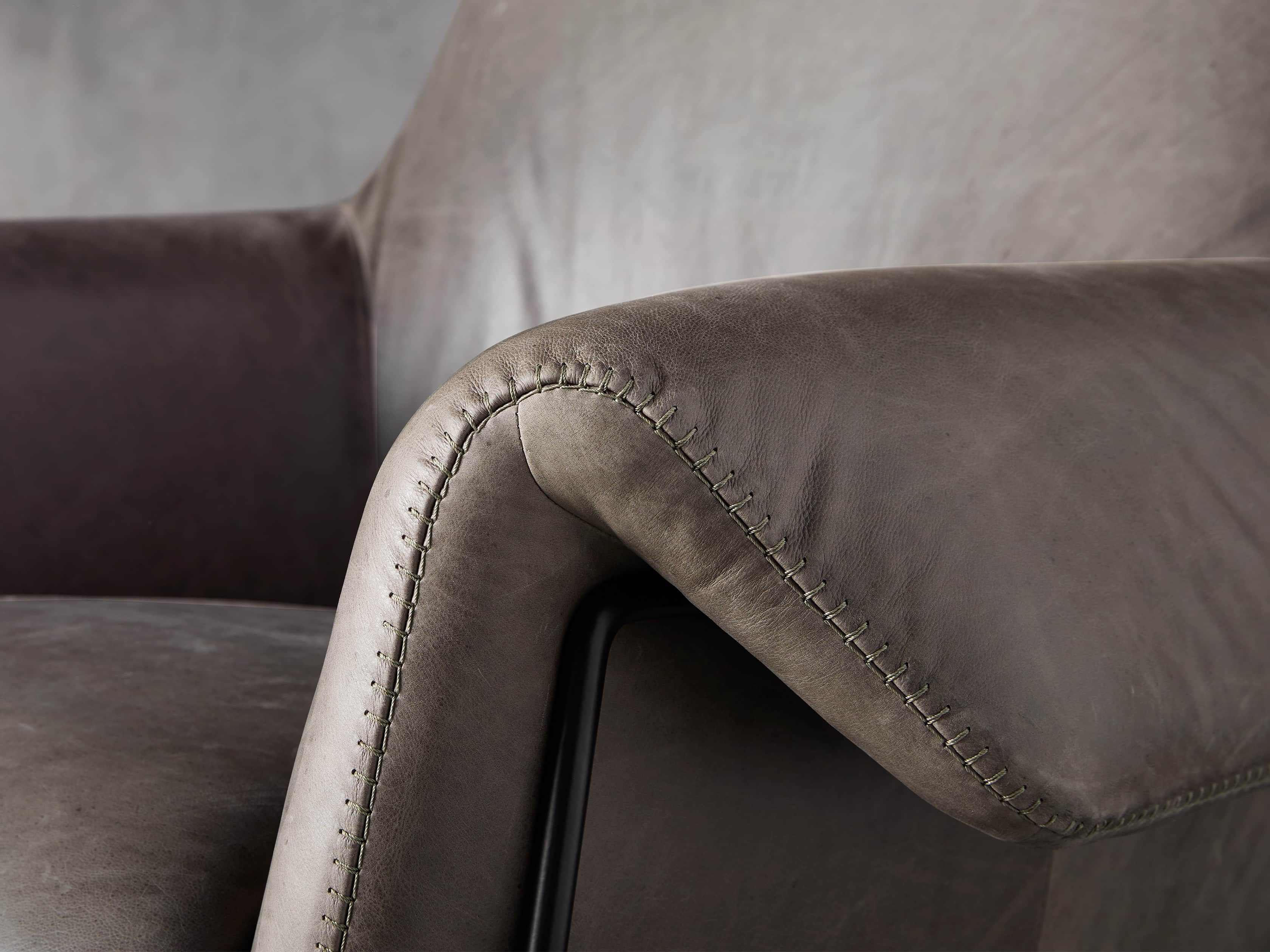 Engles Leather 35" Chair in Saddlebag Lead