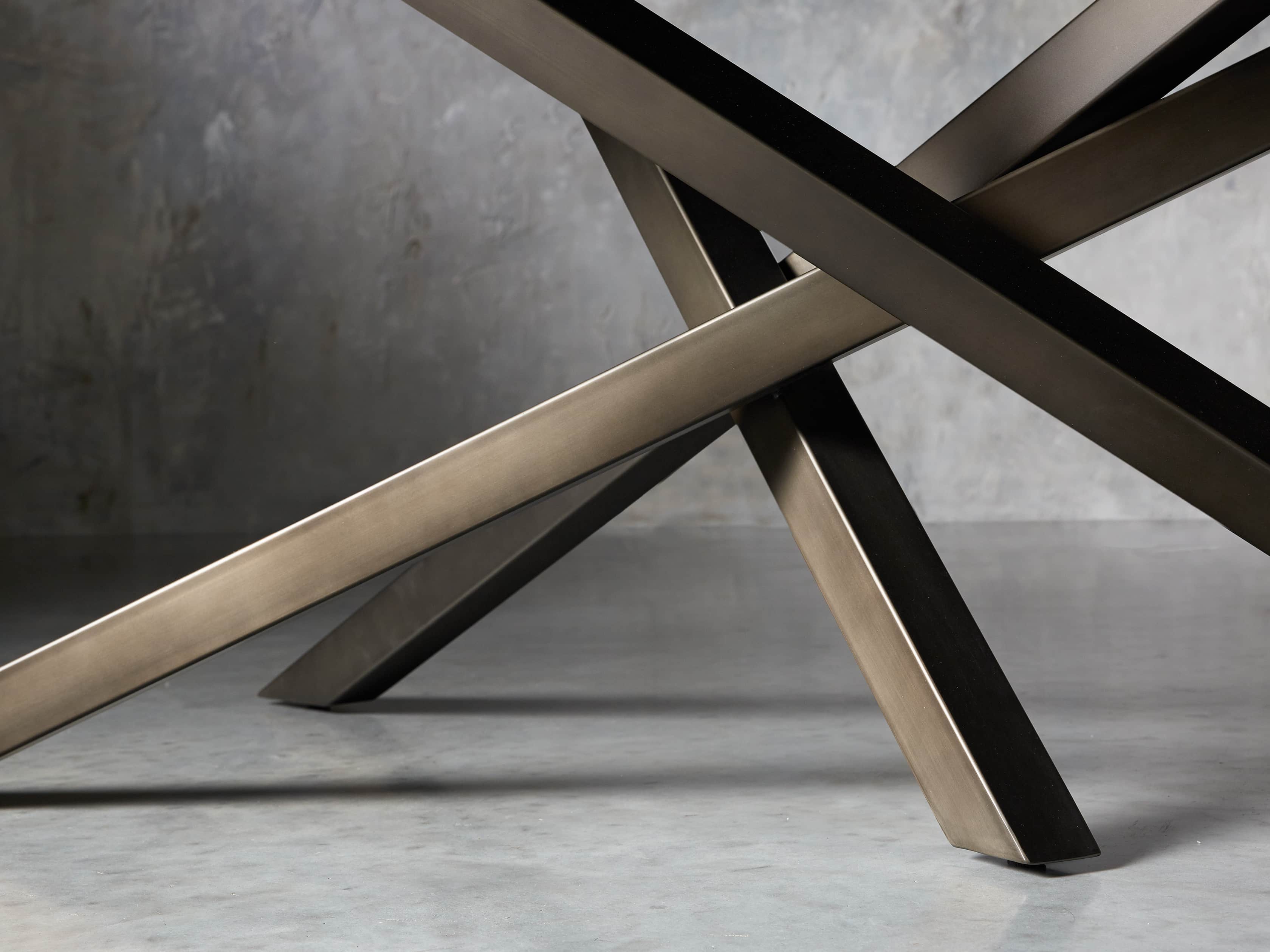 Carrinna 84" Dining Table in Oscuro
