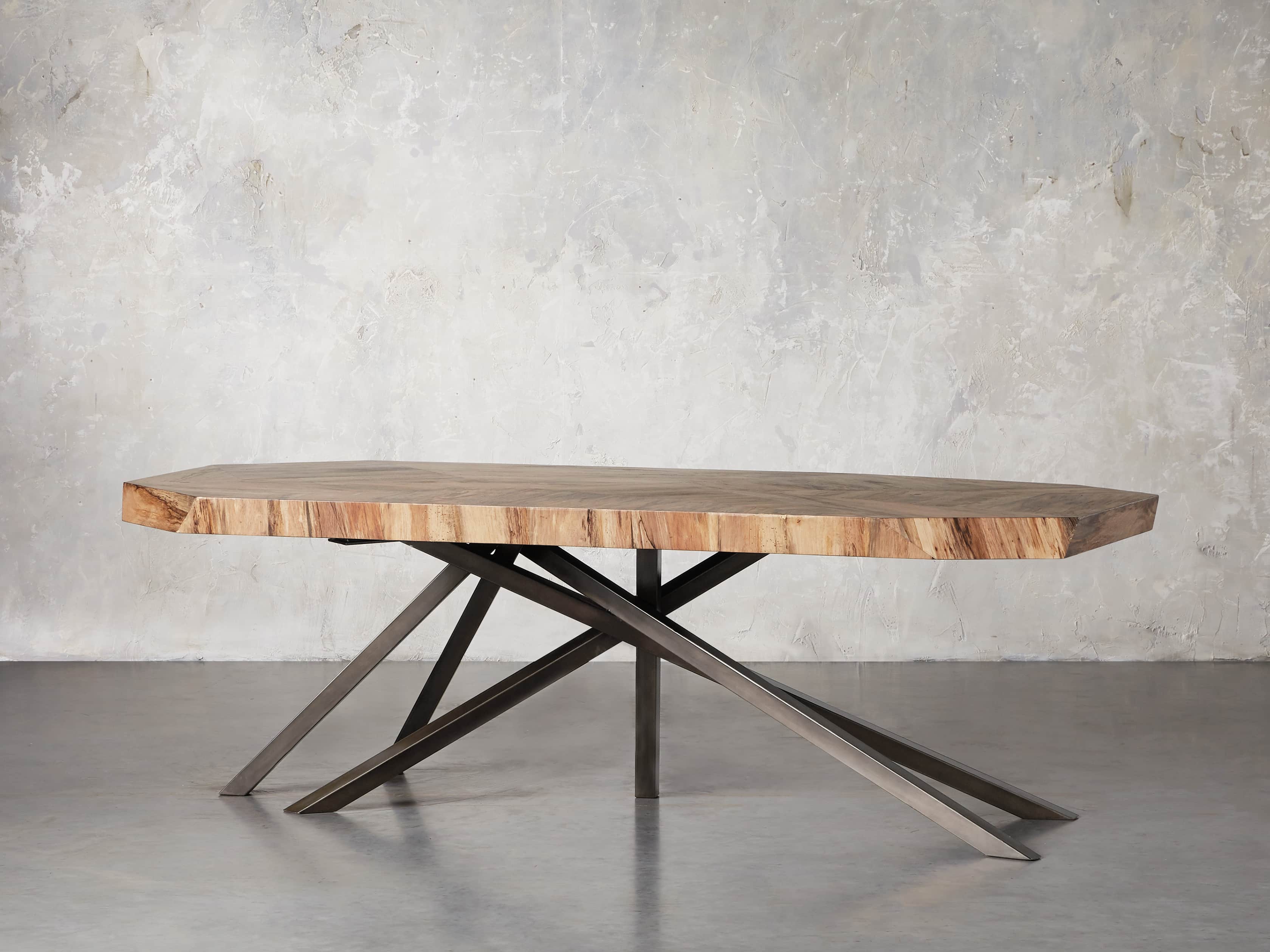 Carrinna 96" Dining Table in Palografico