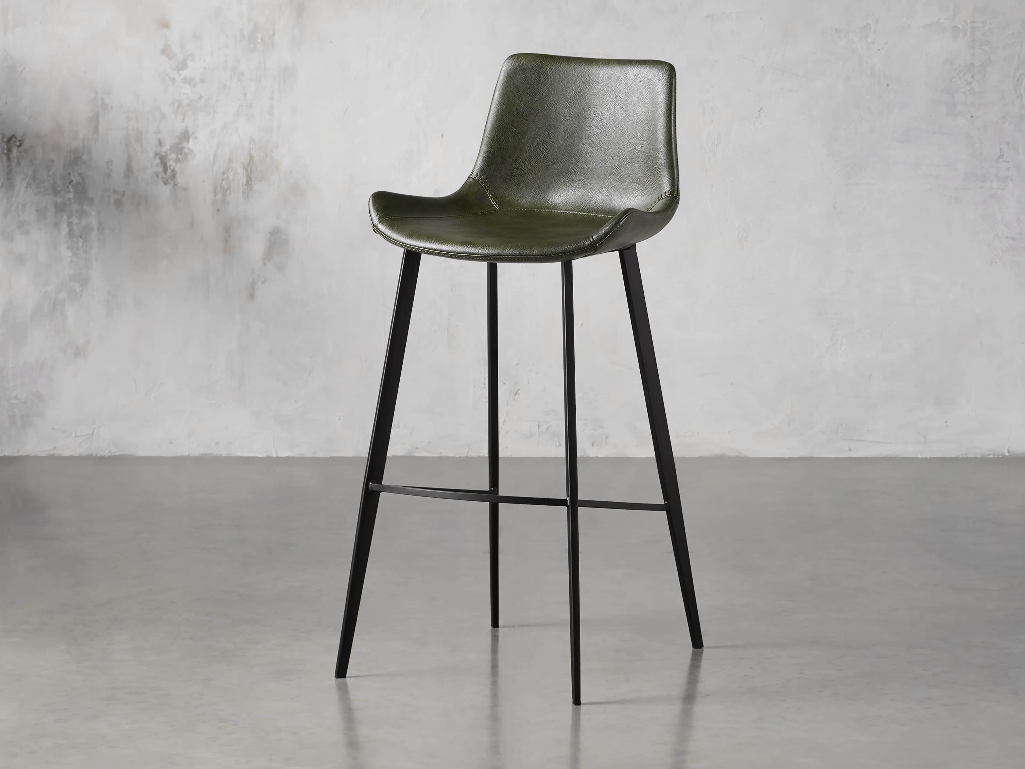 Gage 20" Bar Stool in Pine