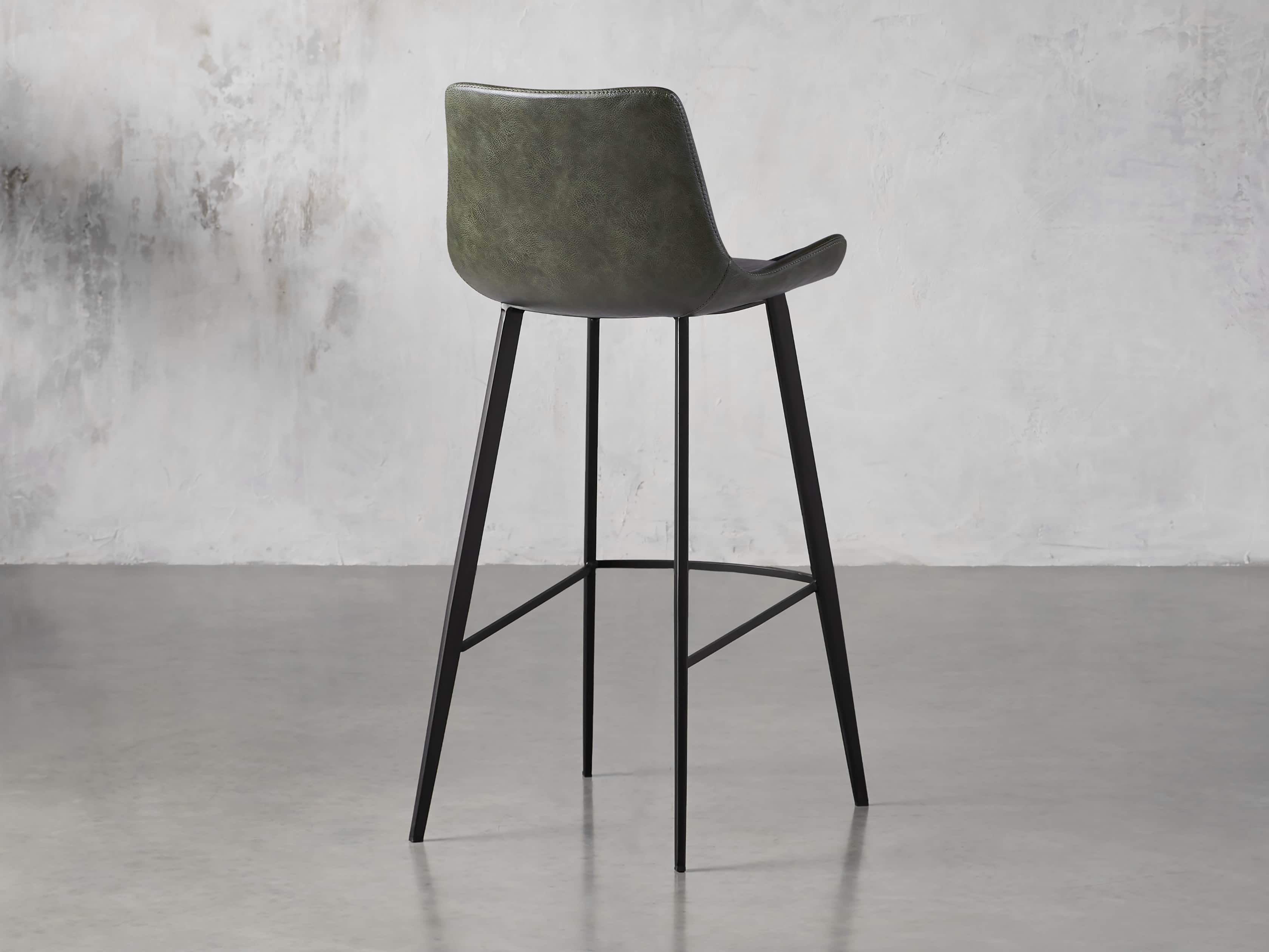 Gage 20" Bar Stool in Pine