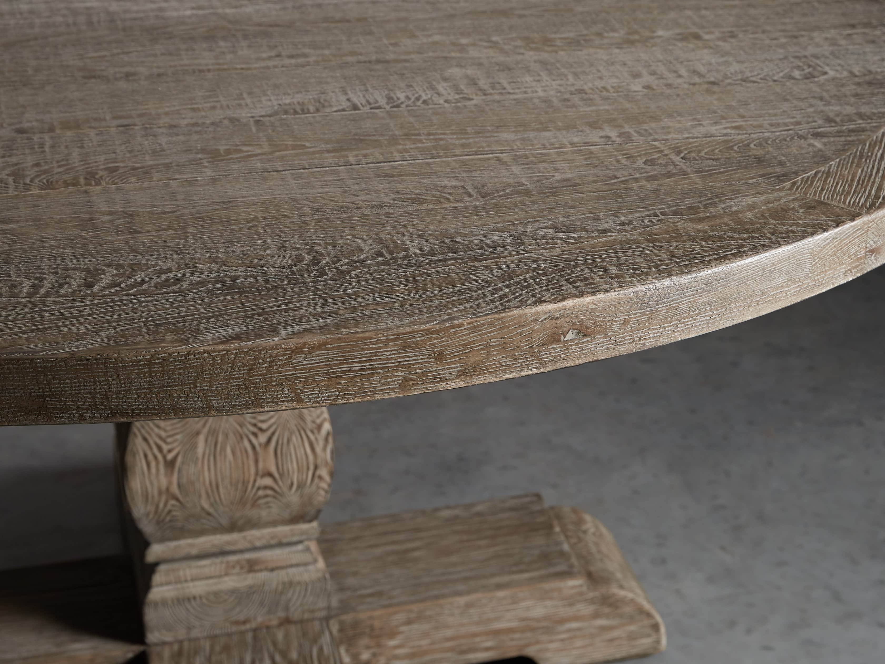 Kensington 48" Round Dining Table