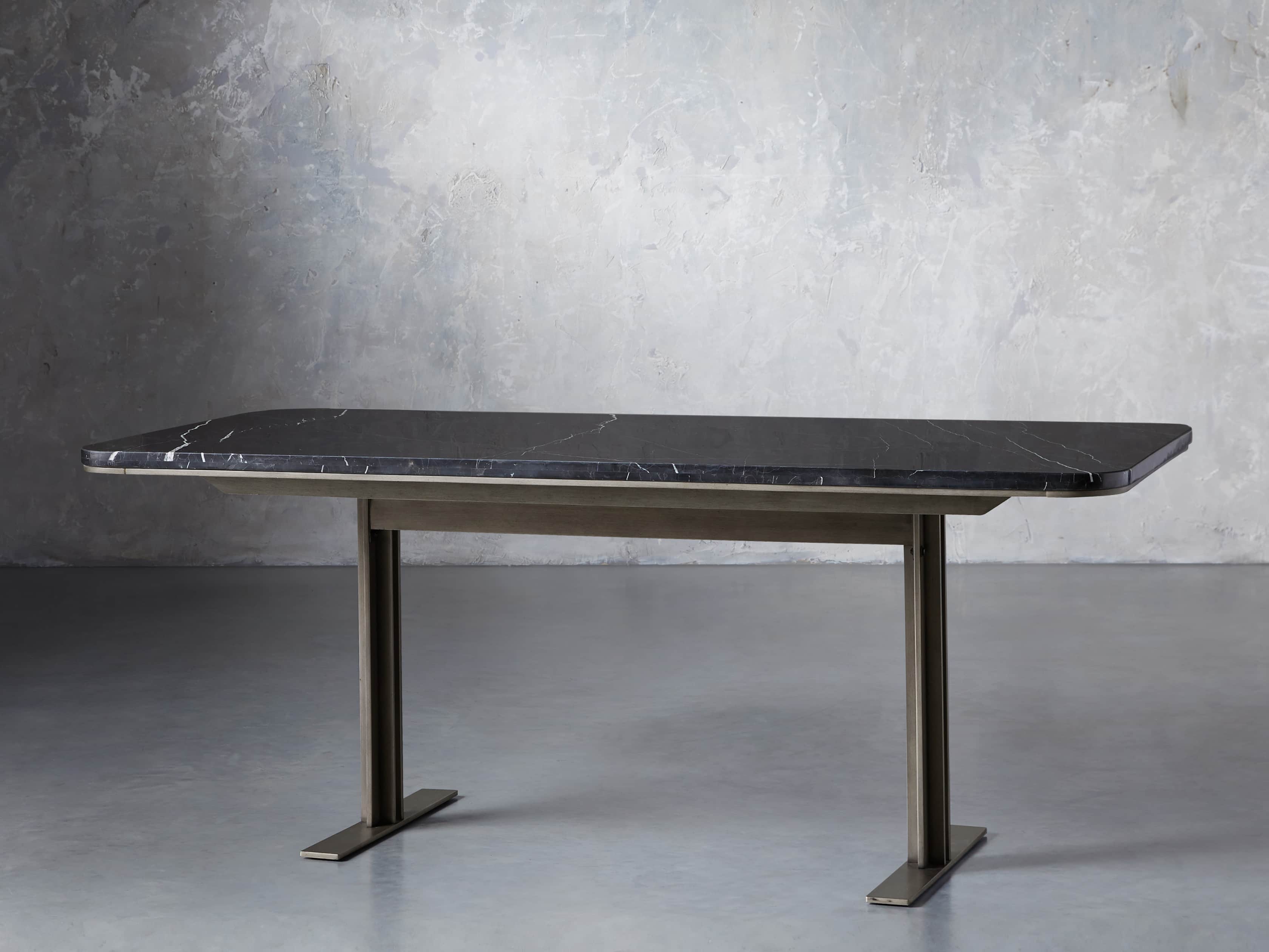 Massa Kitchen Table in Black
