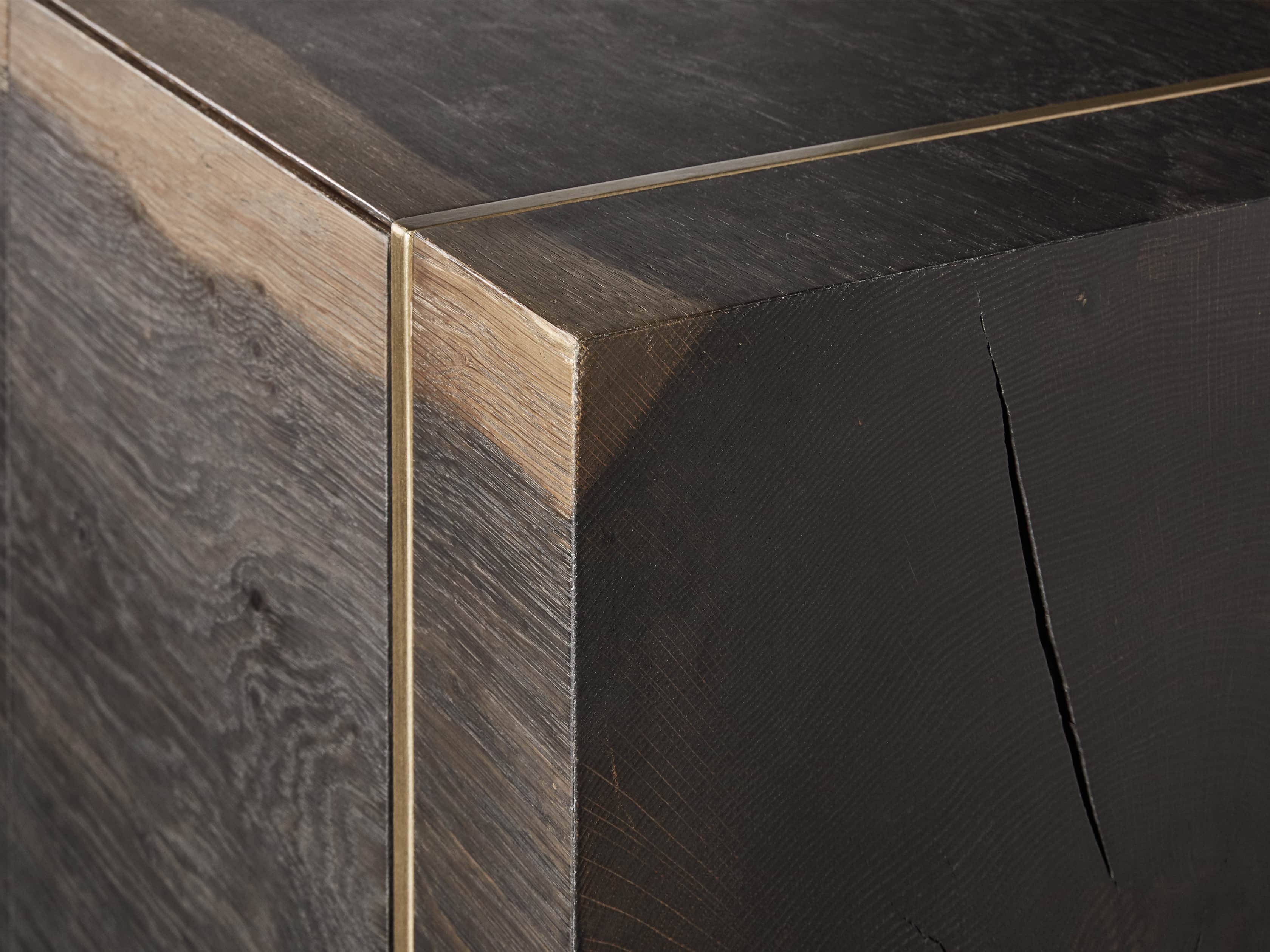 Mihaela 37" Bar Cabinet