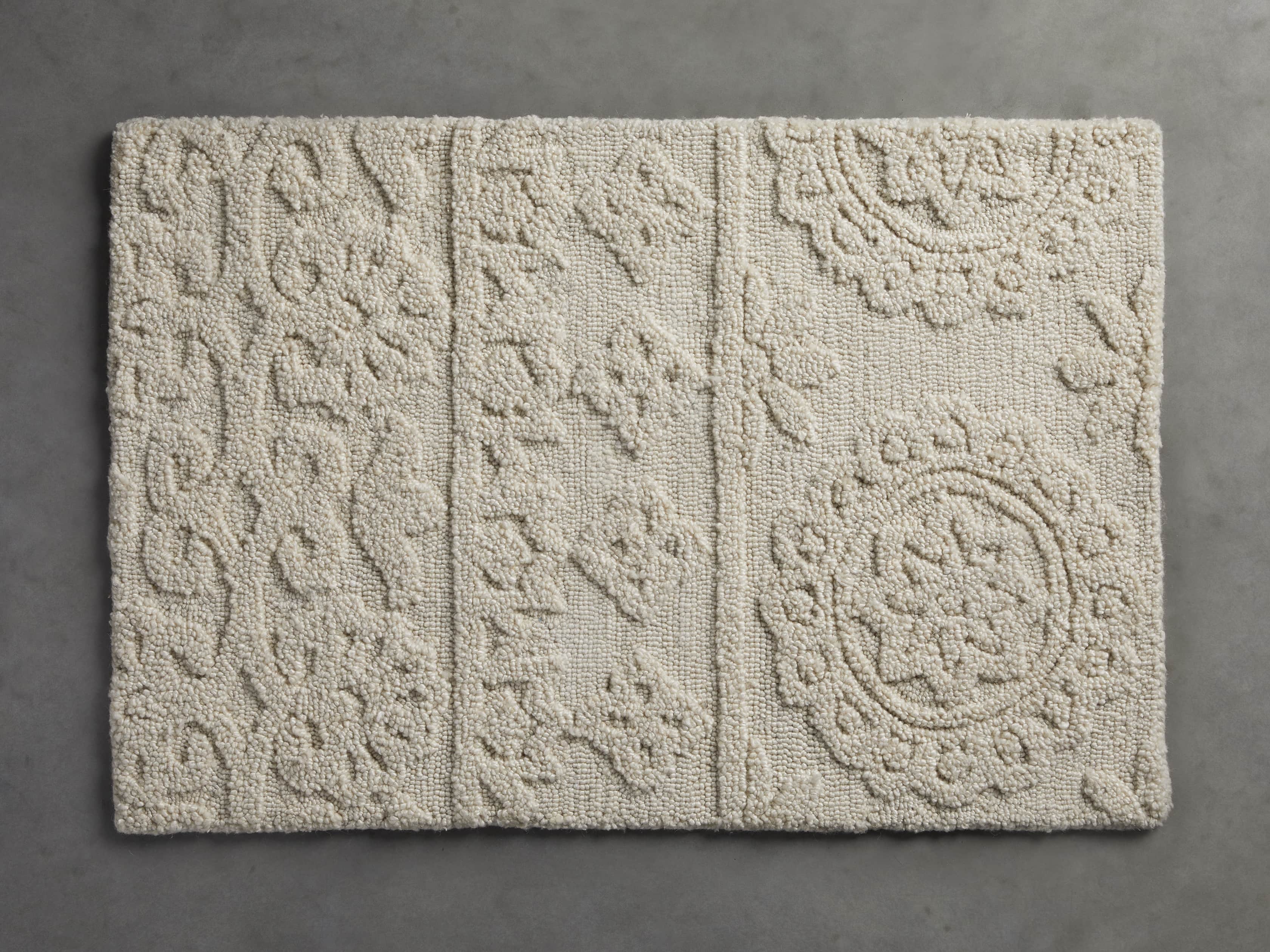 Lilia Rug Swatch in Ivory, slide 1 of 1