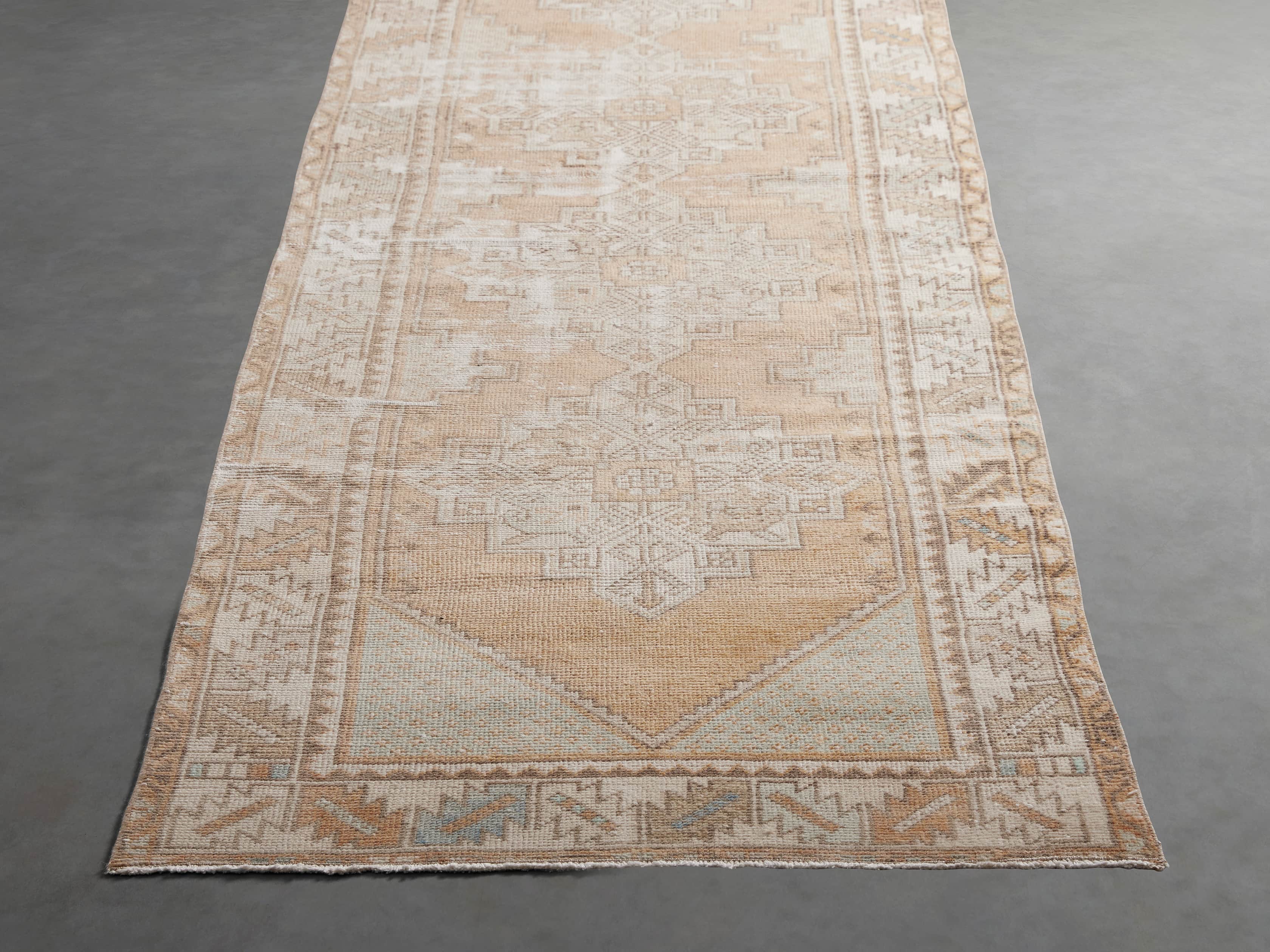 2' 8" X 9' 6" Vintage Turkish Anatolian Rug, slide 3 of 4