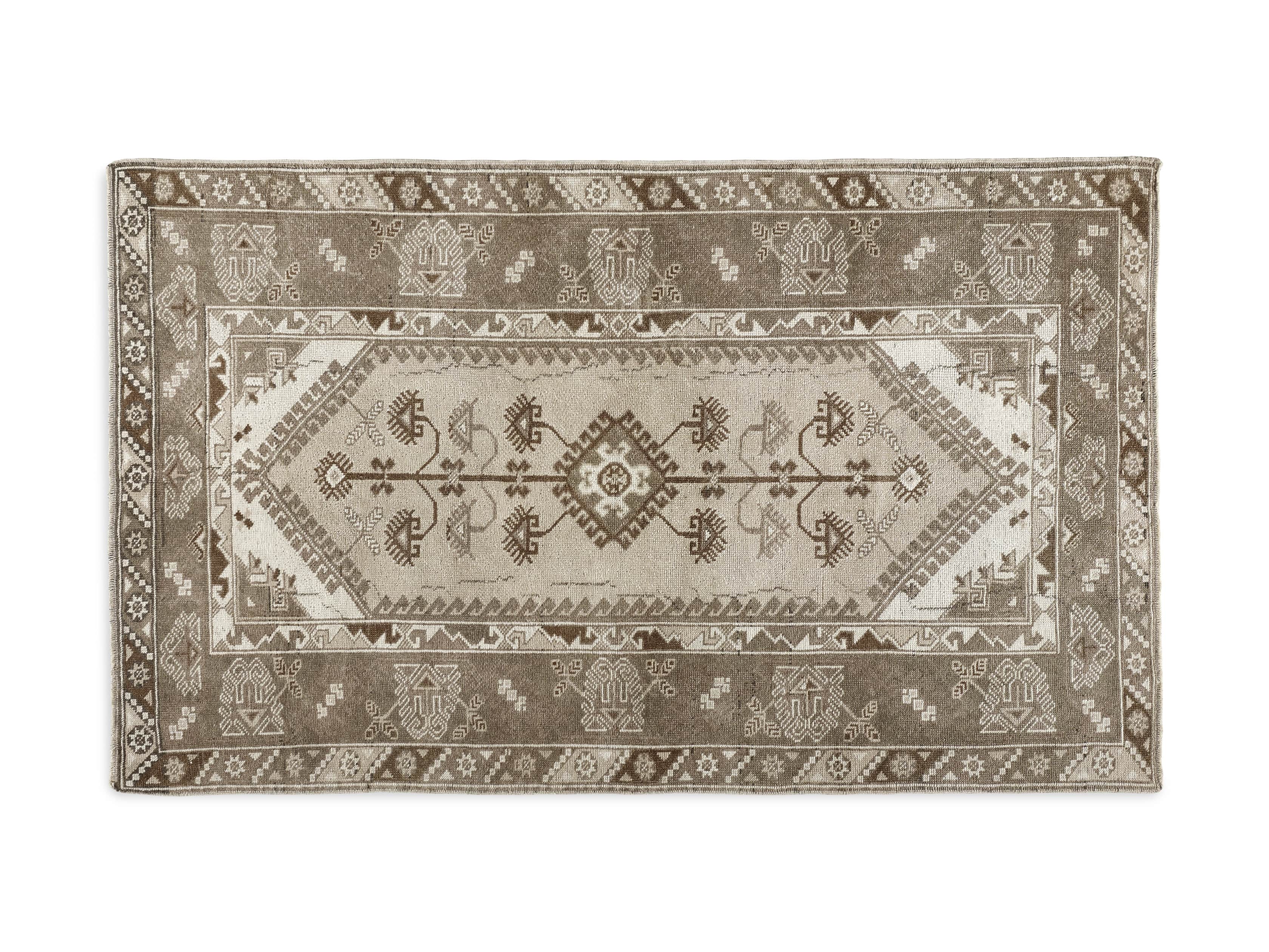 3'10" X 6' 4" Vintage Turkish Anatolian Rug, slide 4 of 4
