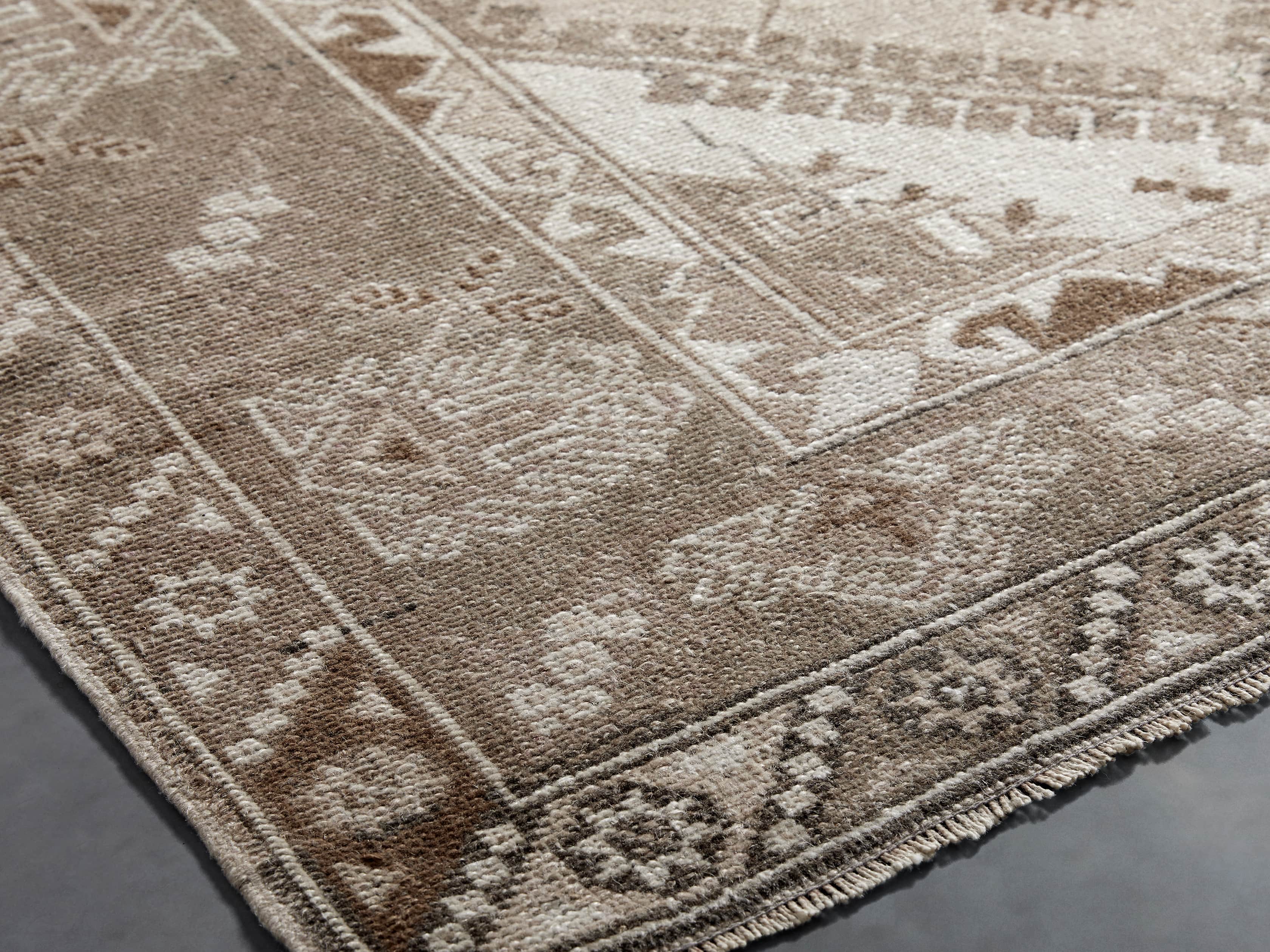 3'10" X 6' 4" Vintage Turkish Anatolian Rug, slide 2 of 4