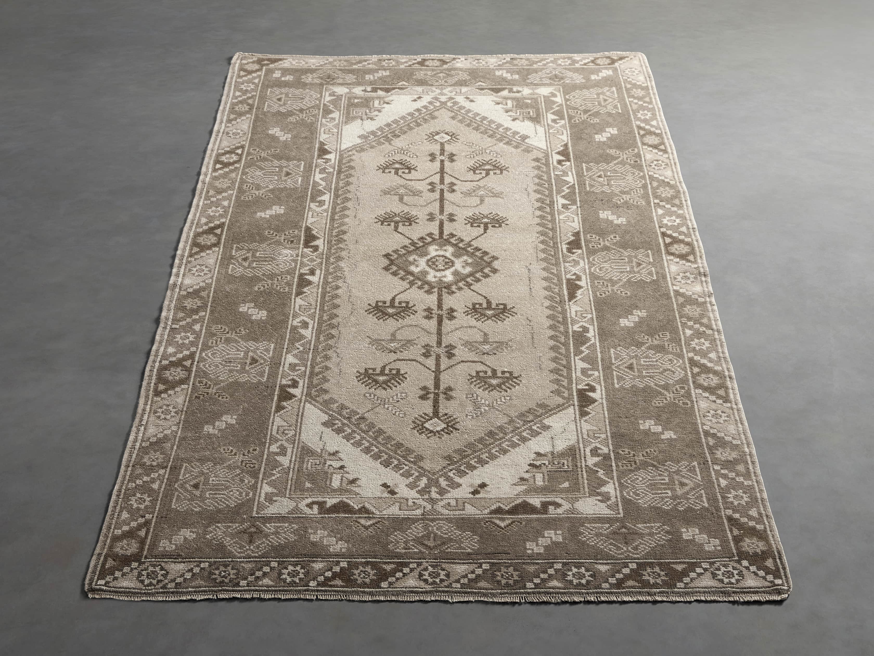 3'10" X 6' 4" Vintage Turkish Anatolian Rug, slide 3 of 4