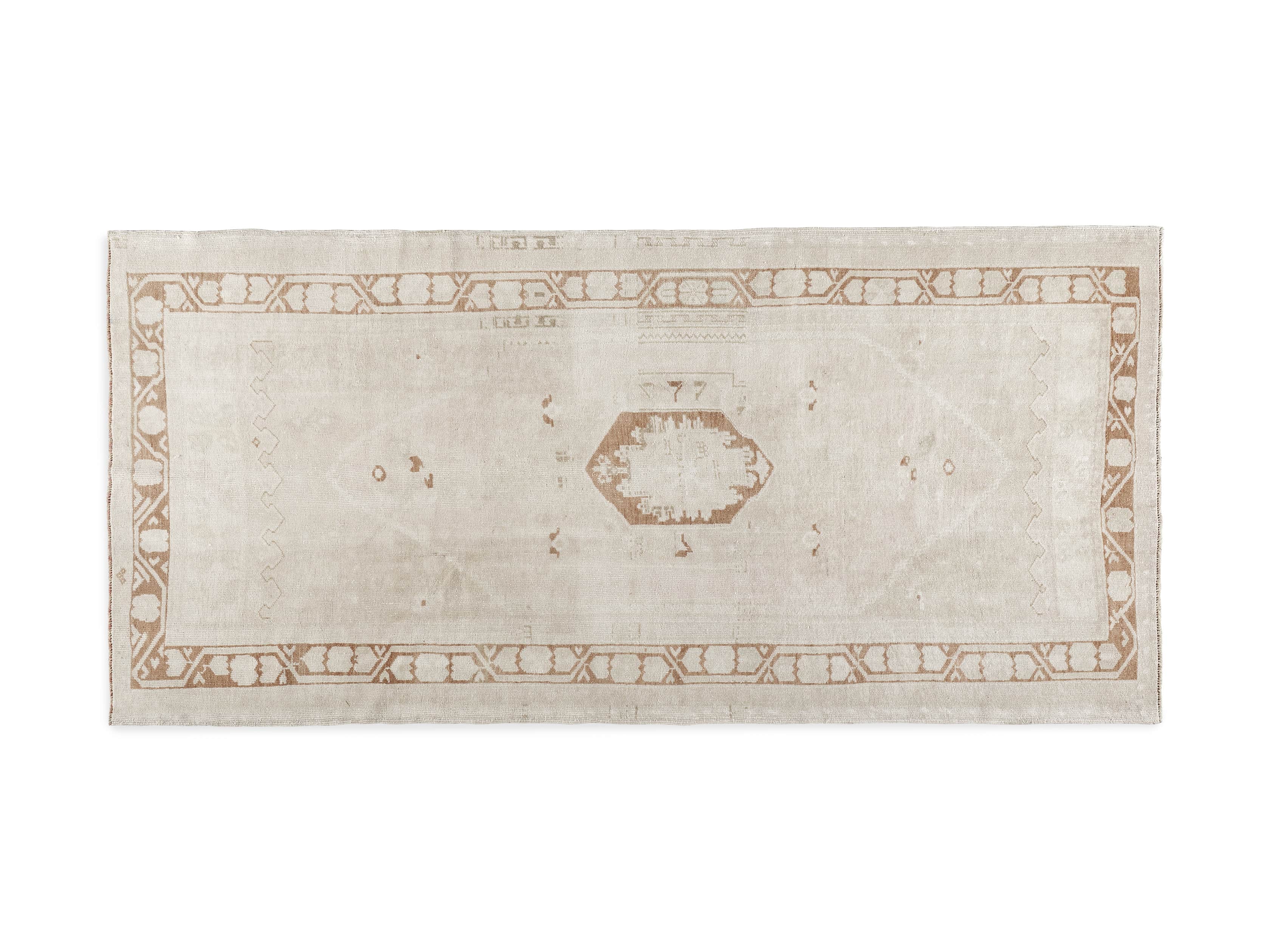 4' 1" X 8' 9" Vintage Turkish Anatolian Rug, slide 4 of 4