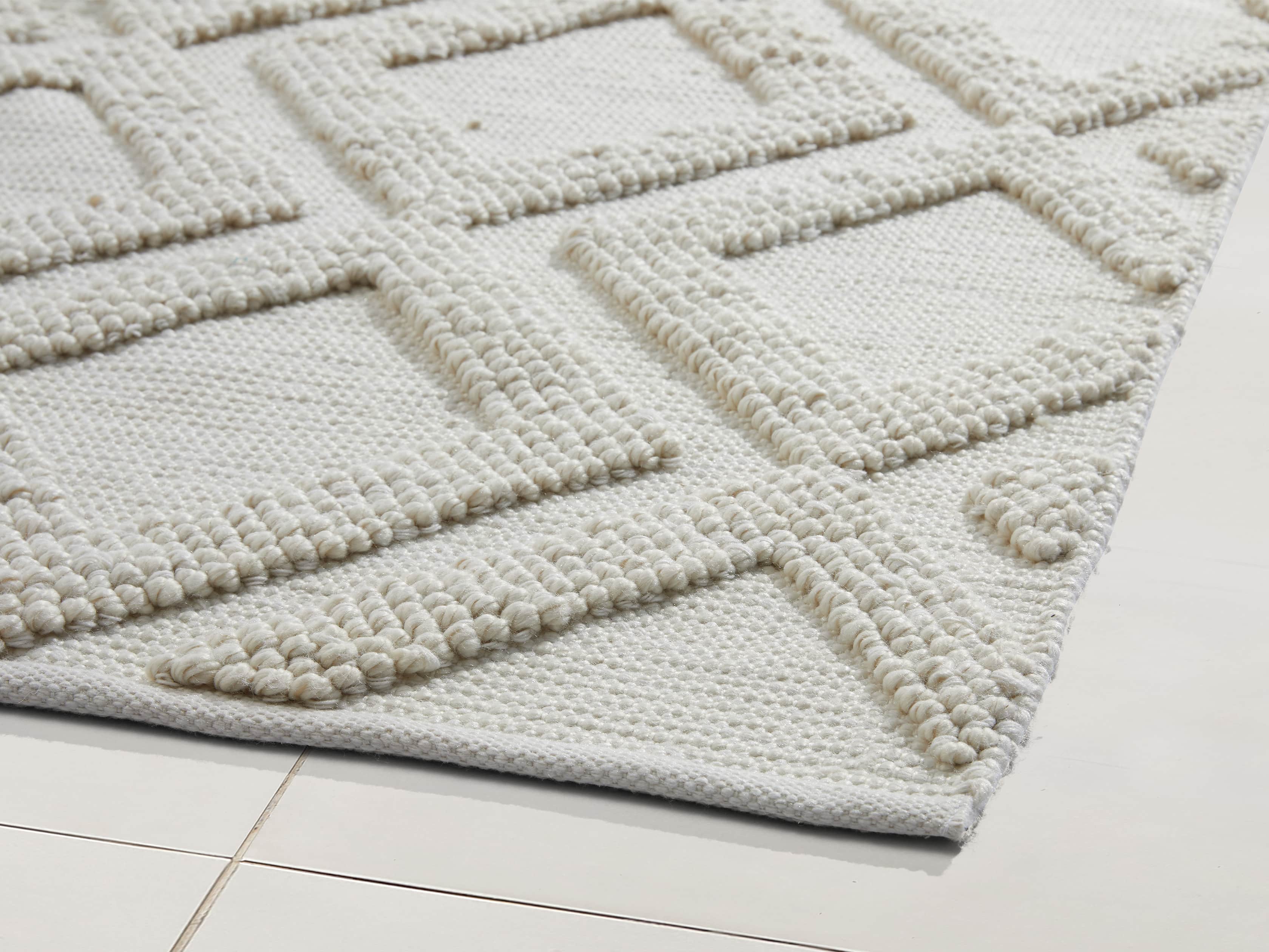 2'6" x 10 Capitola Performance Runner Rug in Ivory, slide 2 of 3