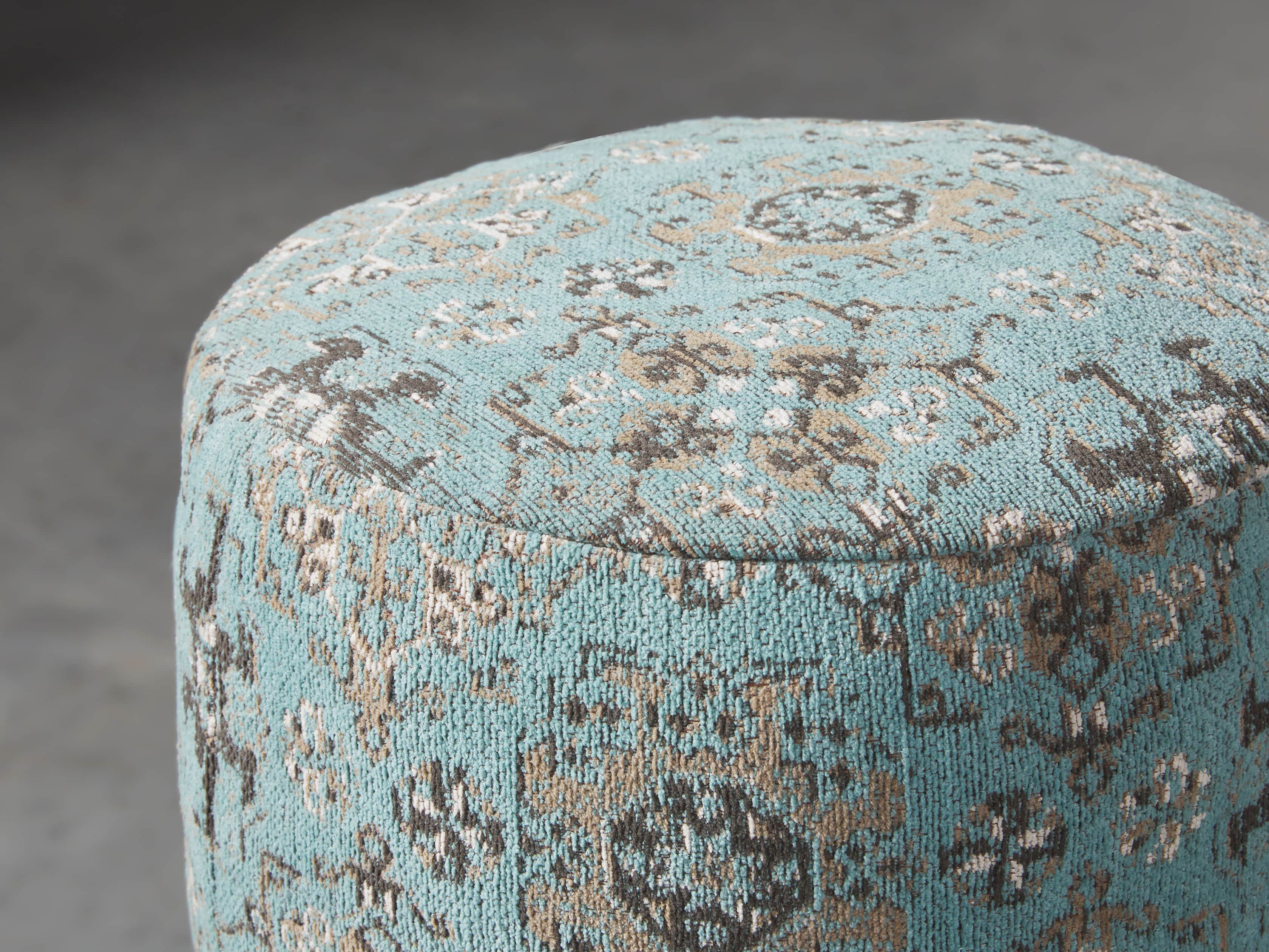 Minito Round Blue Pouf, slide 2 of 3