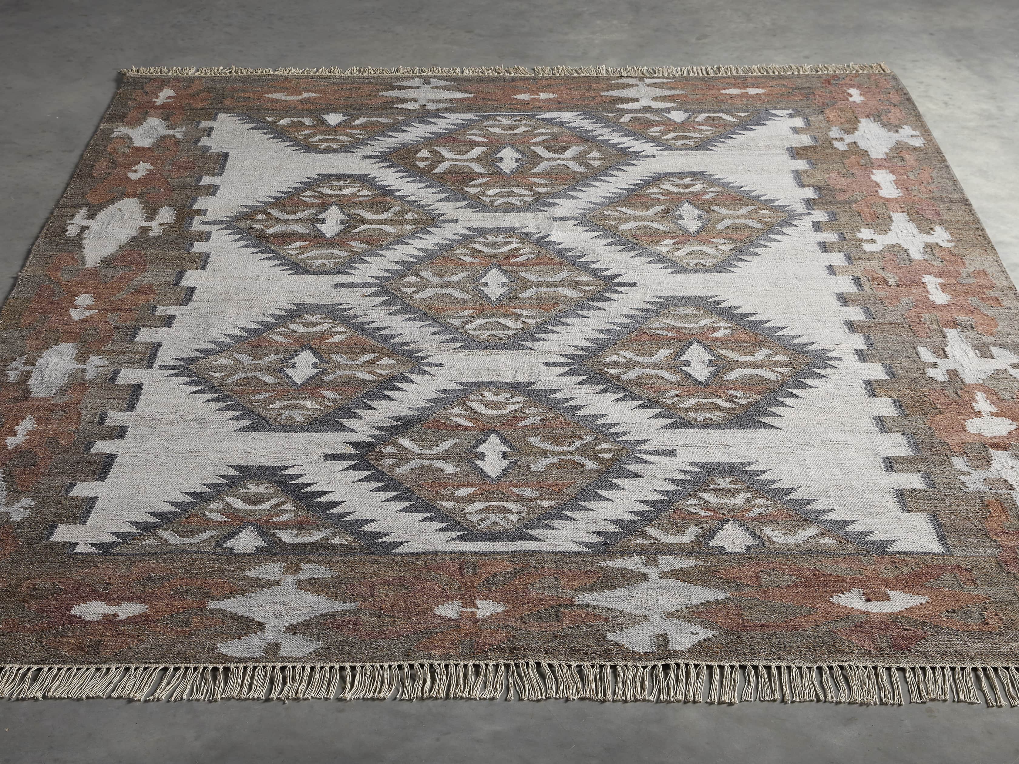 Willow 6x9 Handwoven Rug, slide 3 of 4