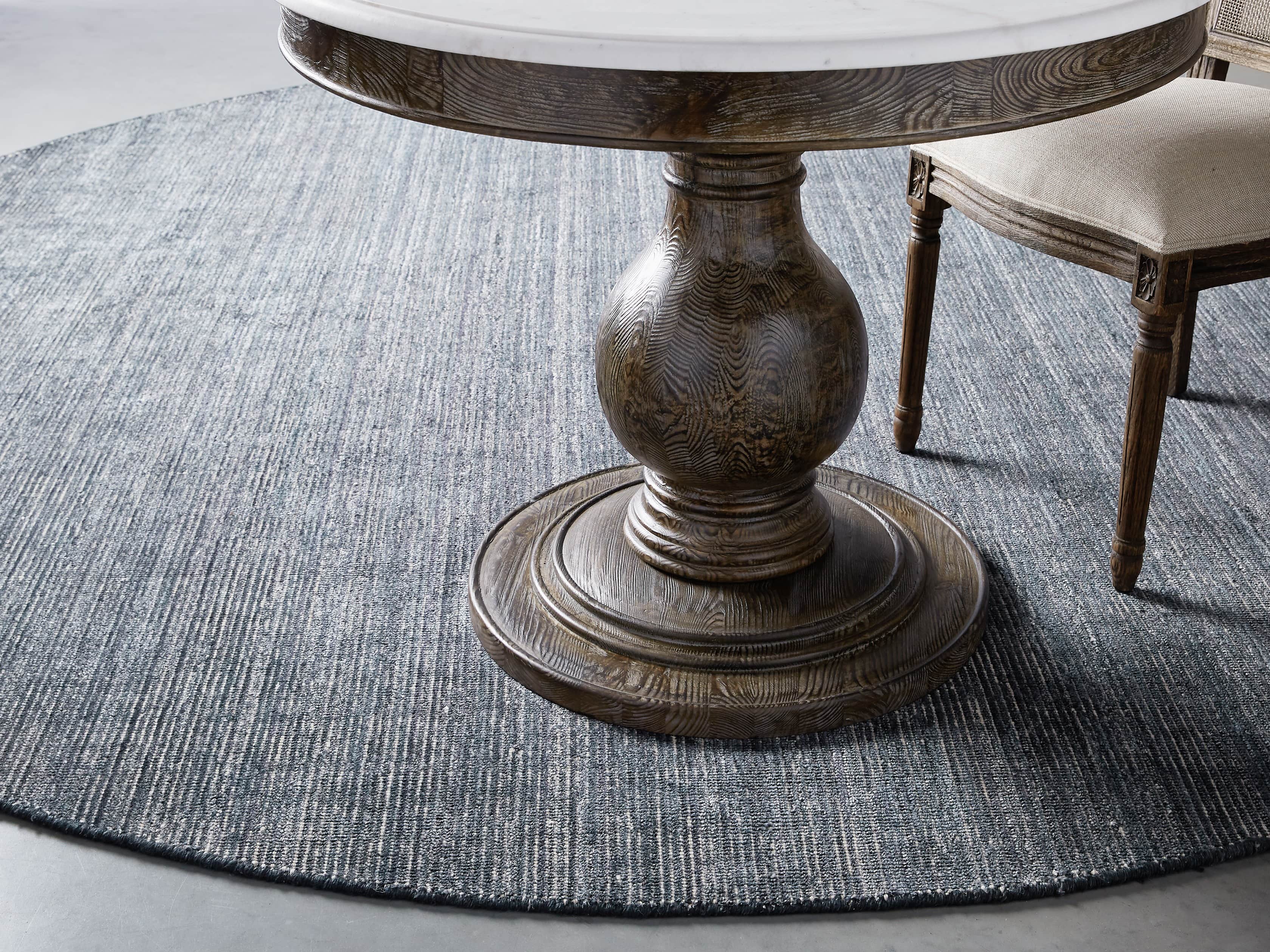 Jackson 10' Round Rug in Navy