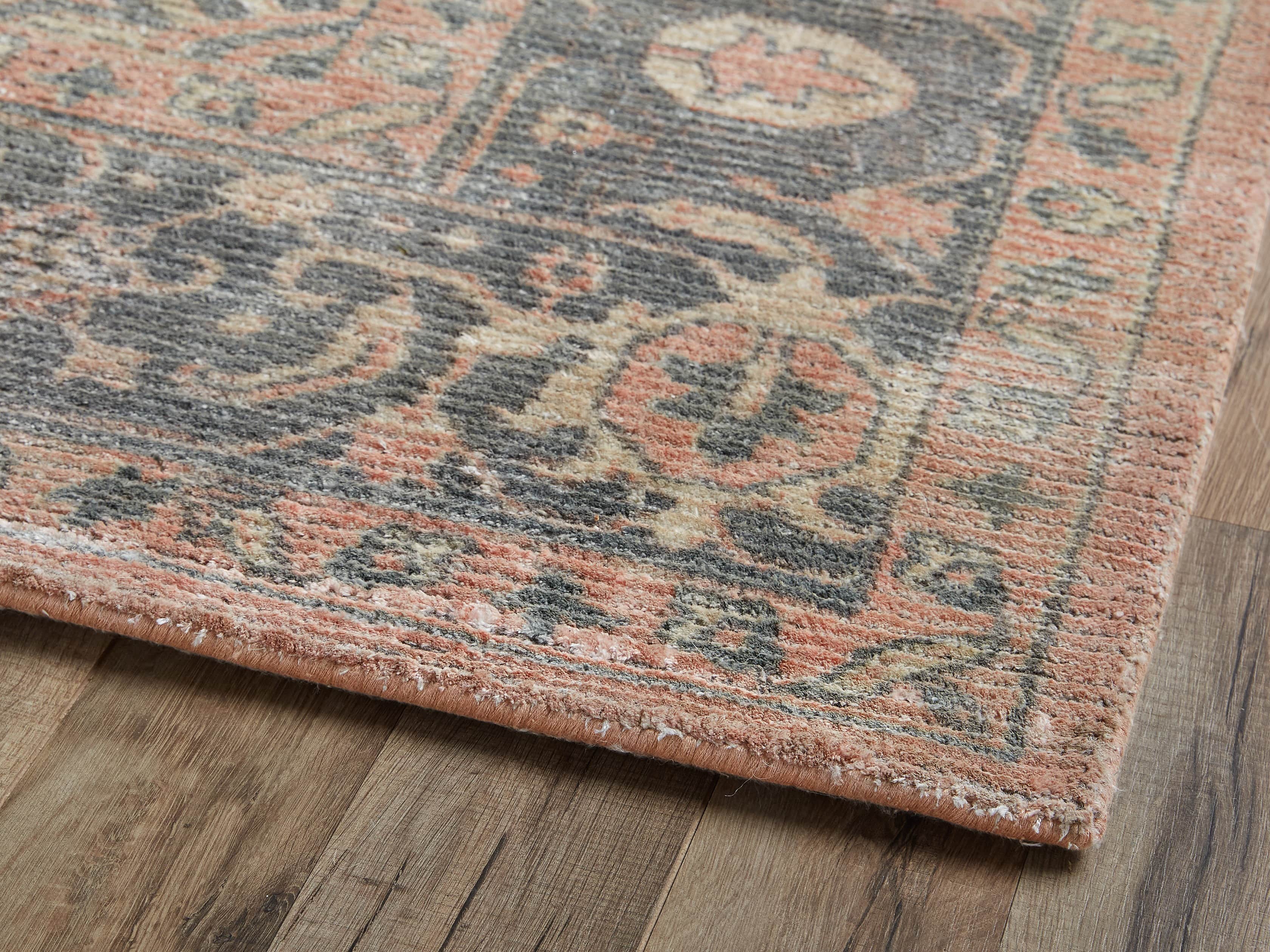 Nadia 8' x 10' Hand Woven Rug