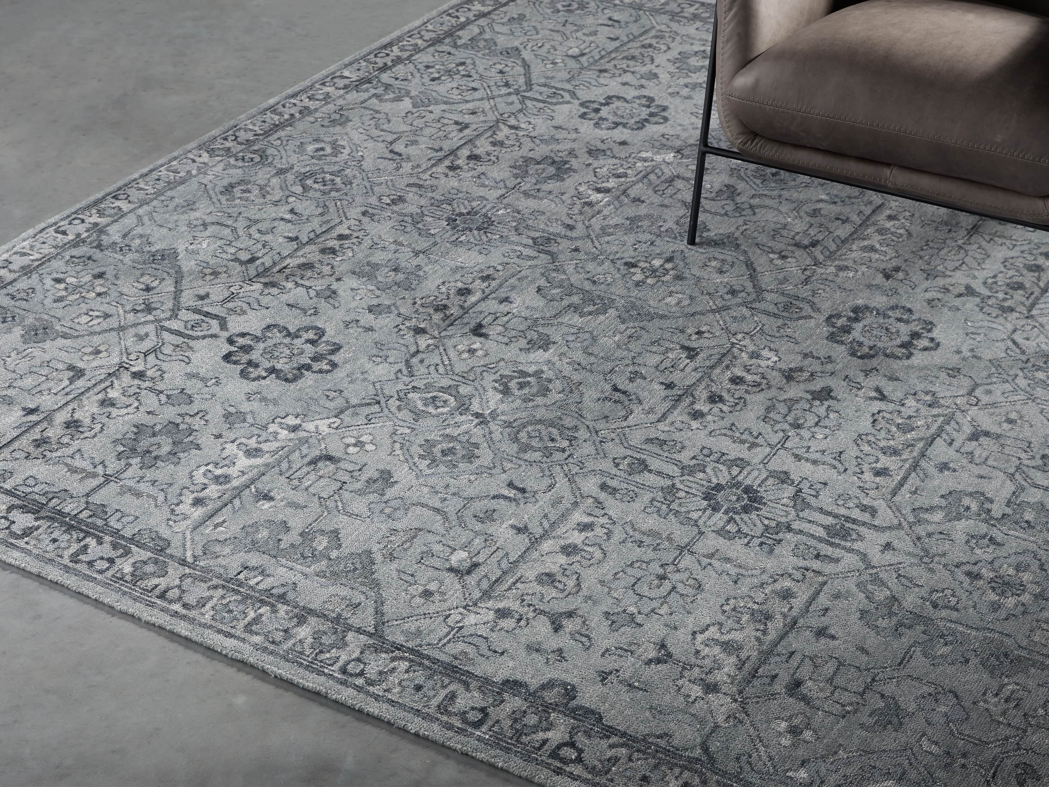 Sienna Hand Knotted 6' x 9' Rug in Blue