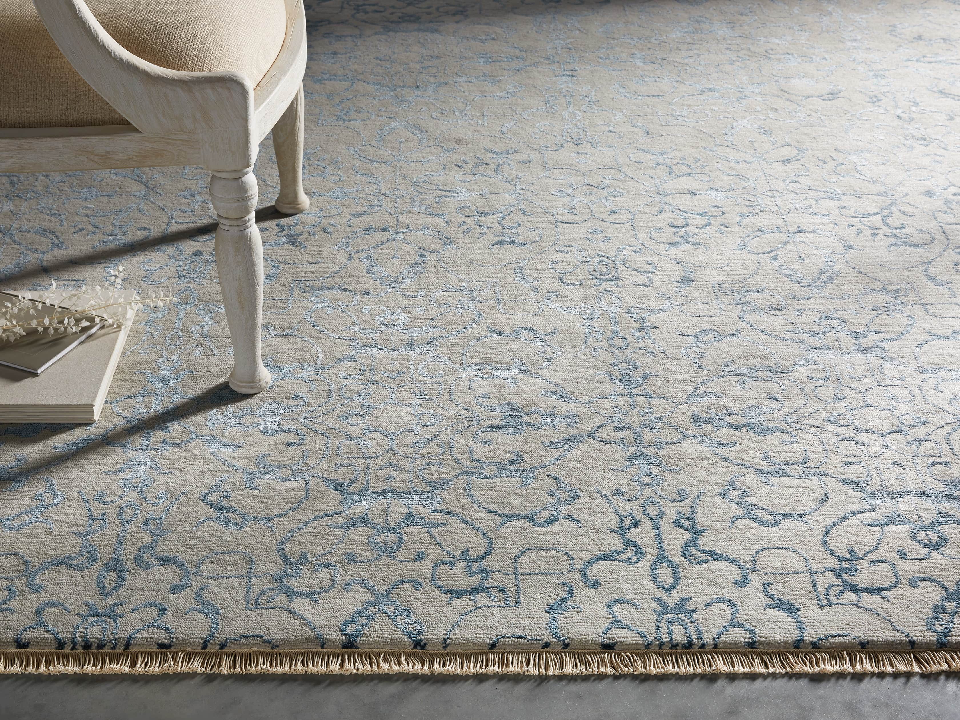 Emma 6'x 9' Hand Knotted Rug, slide 1 of 4