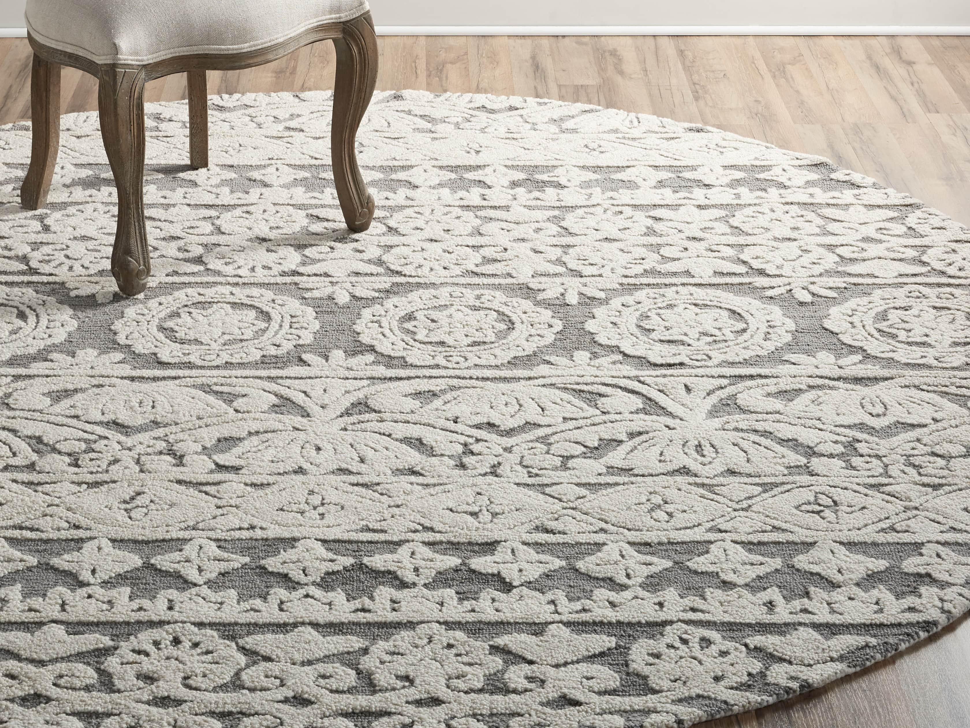 Lilia 8' Round Rug