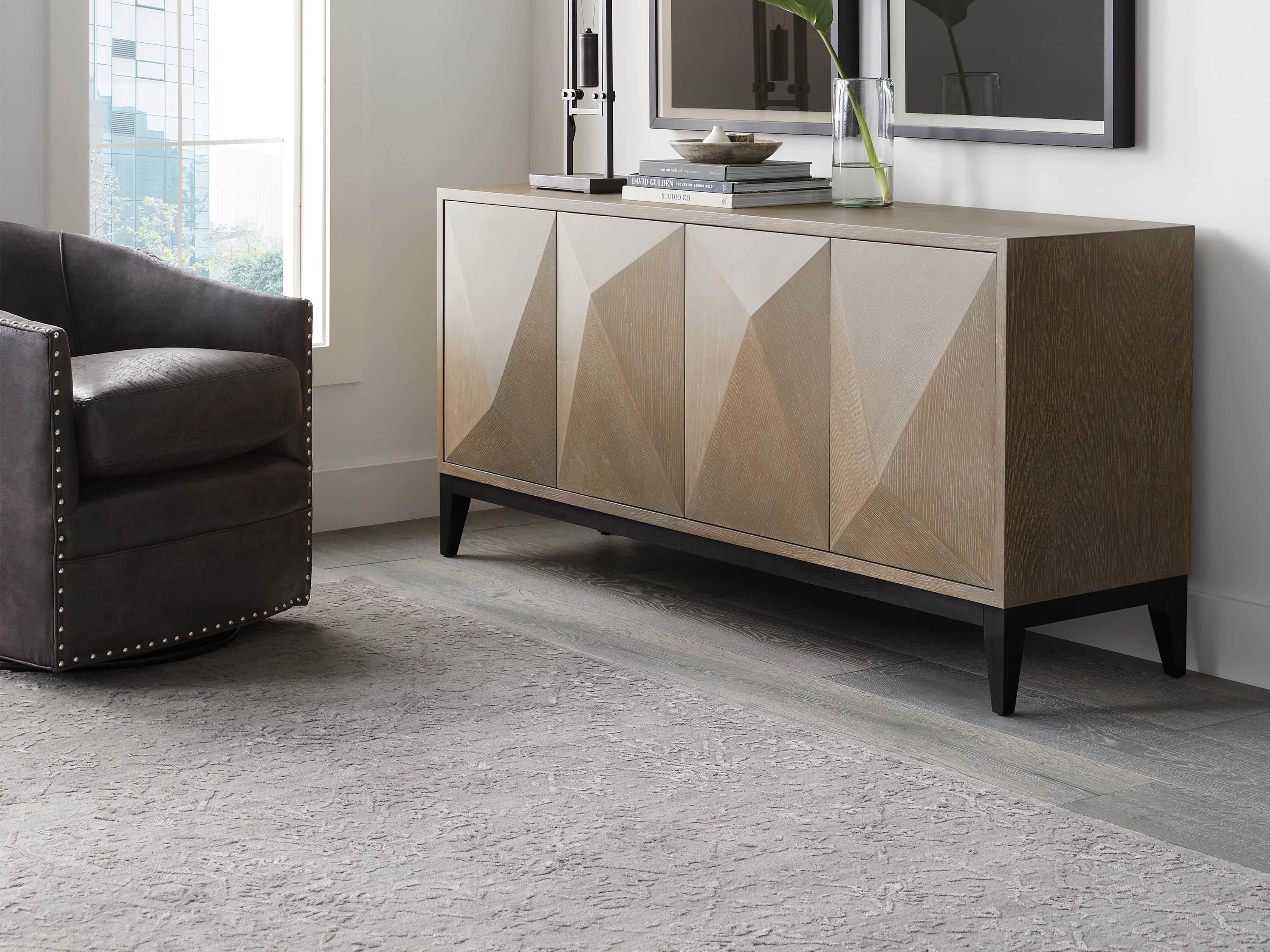 View the Savina Hand-knotted Rug