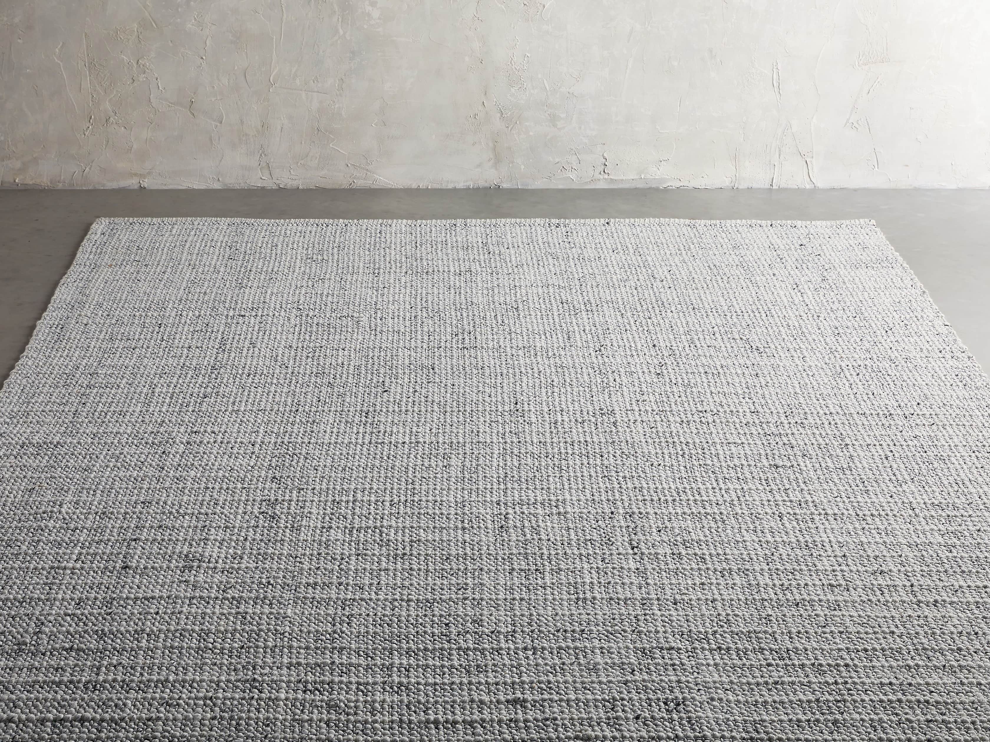 Valencia 6' x 9' Handwoven Rug in Ivory