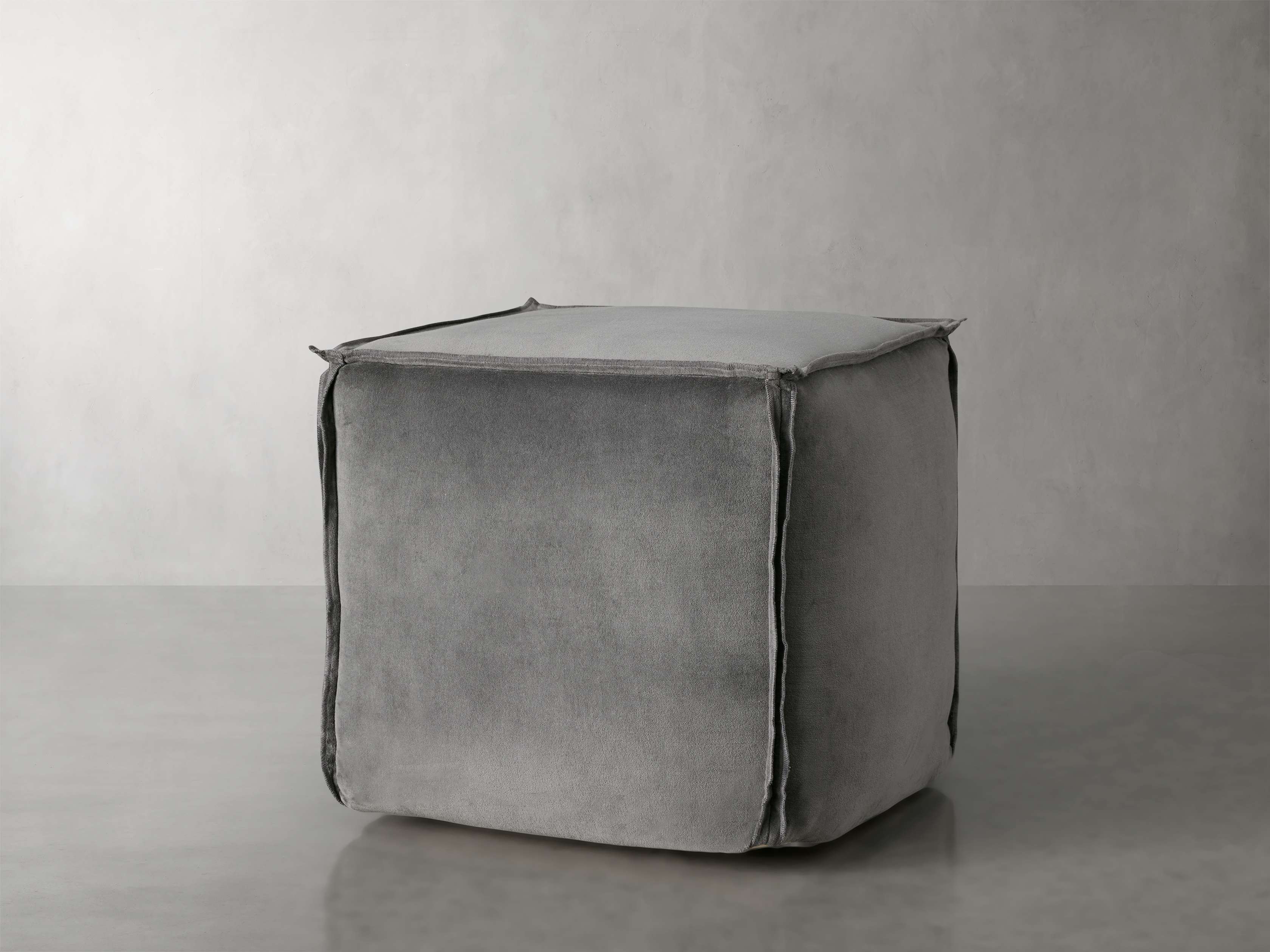 Velvet square pouf discount