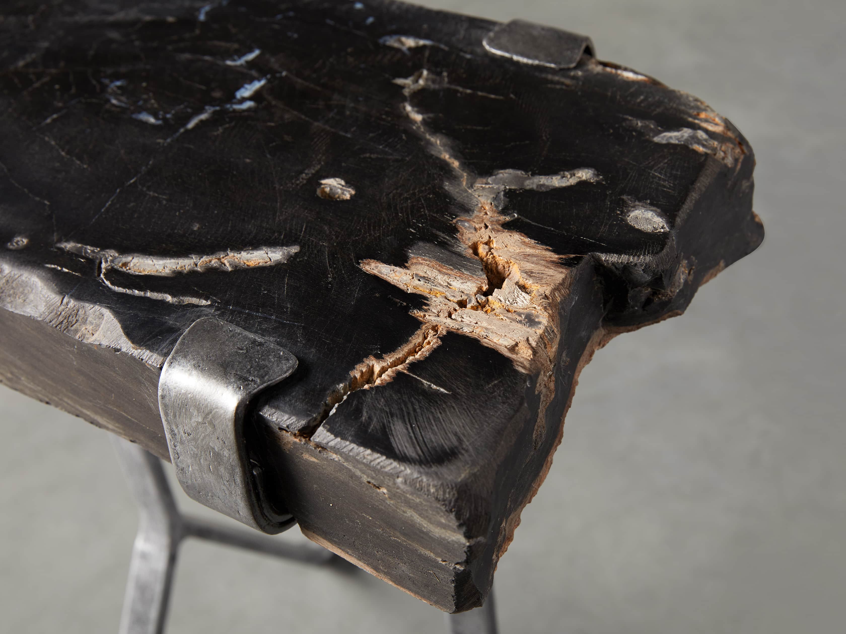 Small Saddle Table