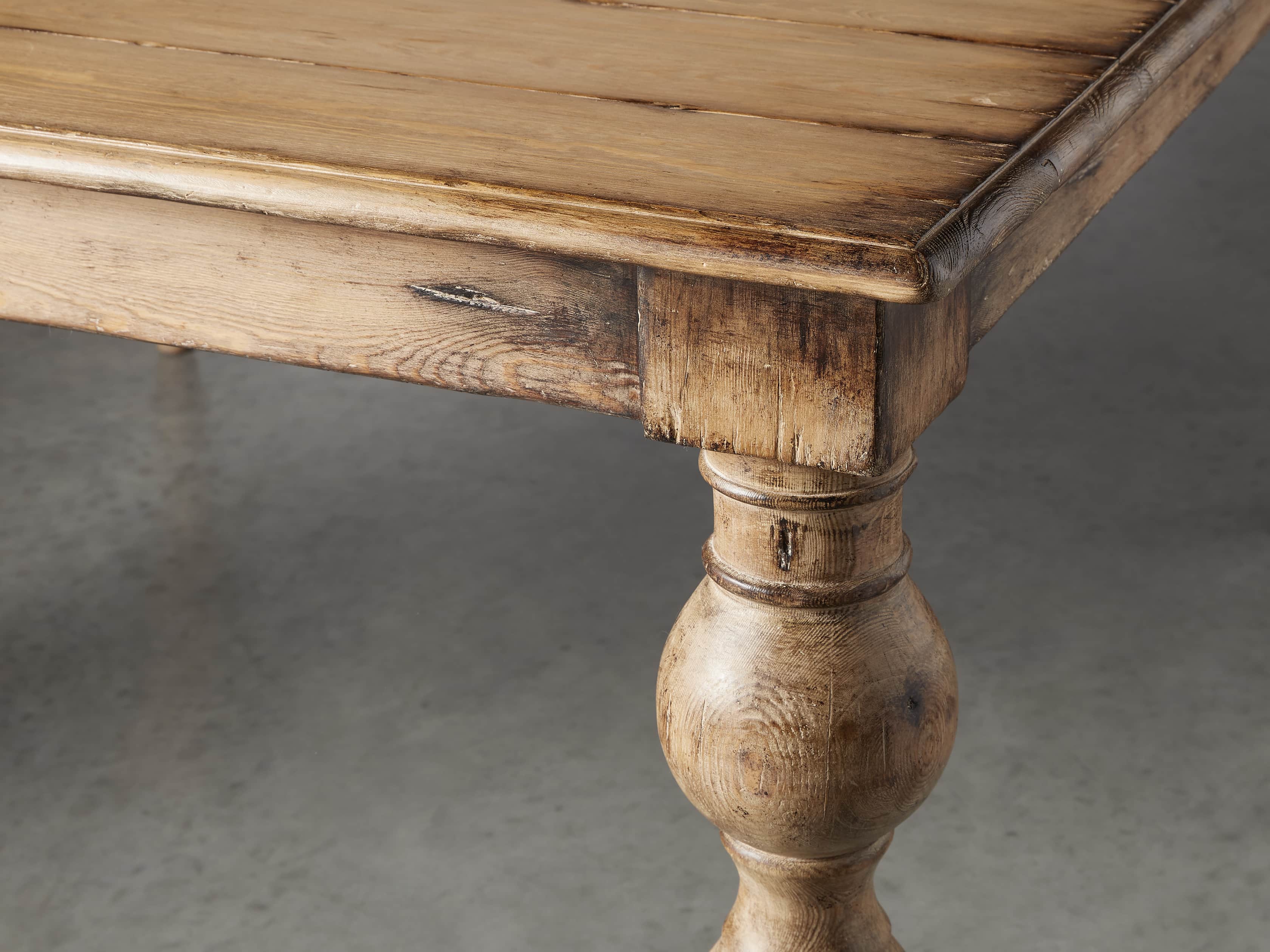 Arhaus farm outlet table