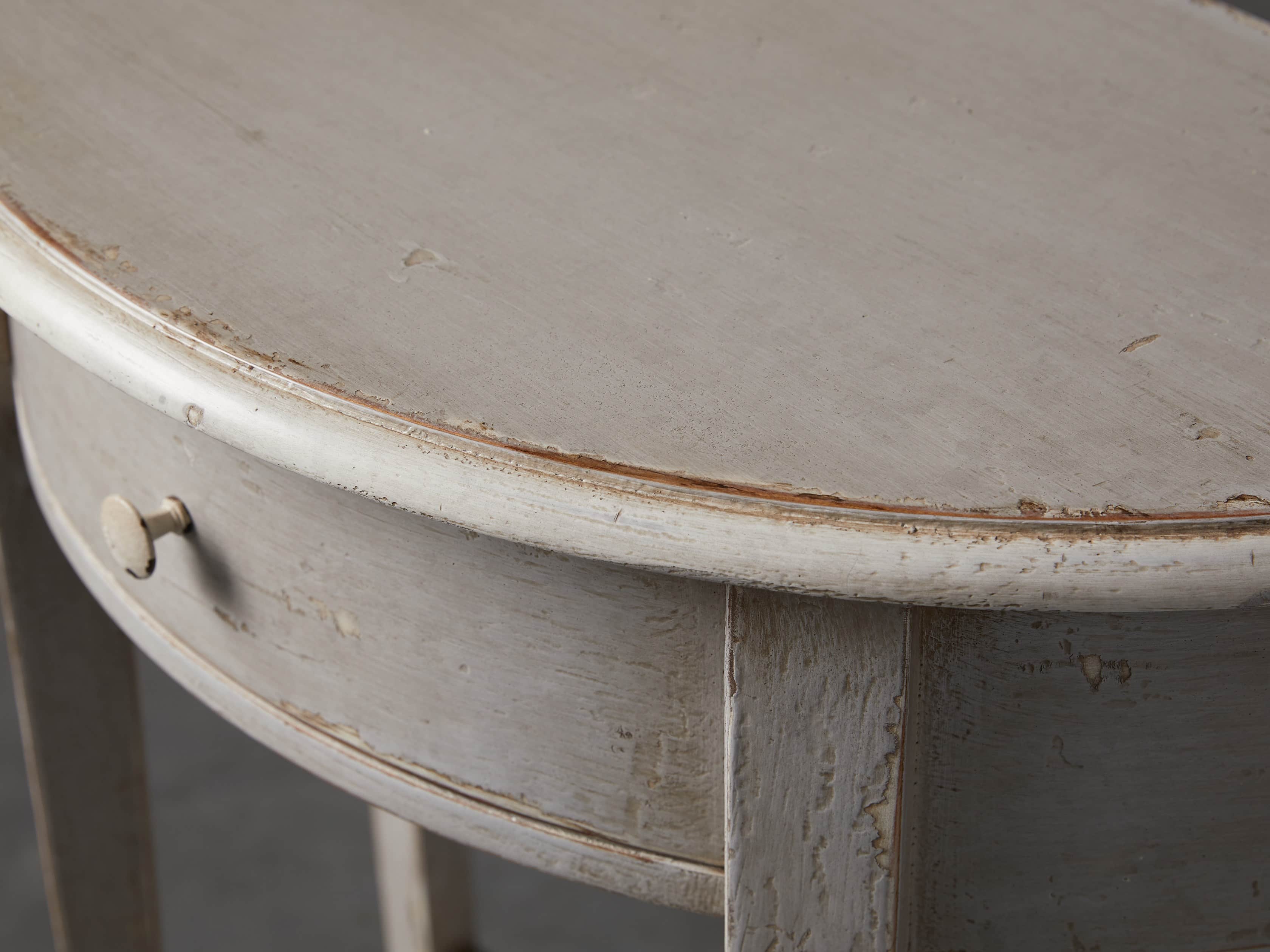 Artigiano 24" Half Round End Table