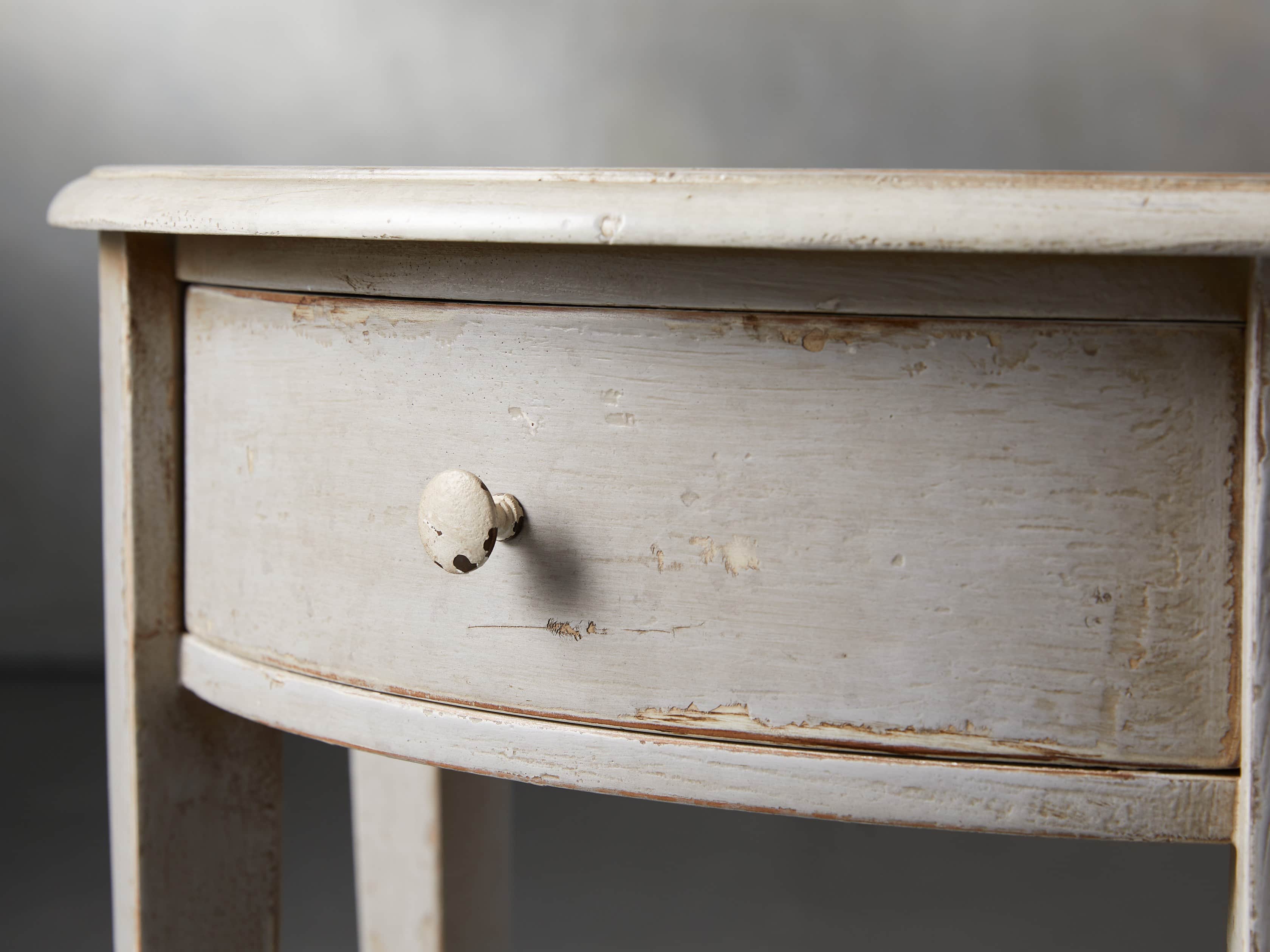 Artigiano 24" Half Round End Table