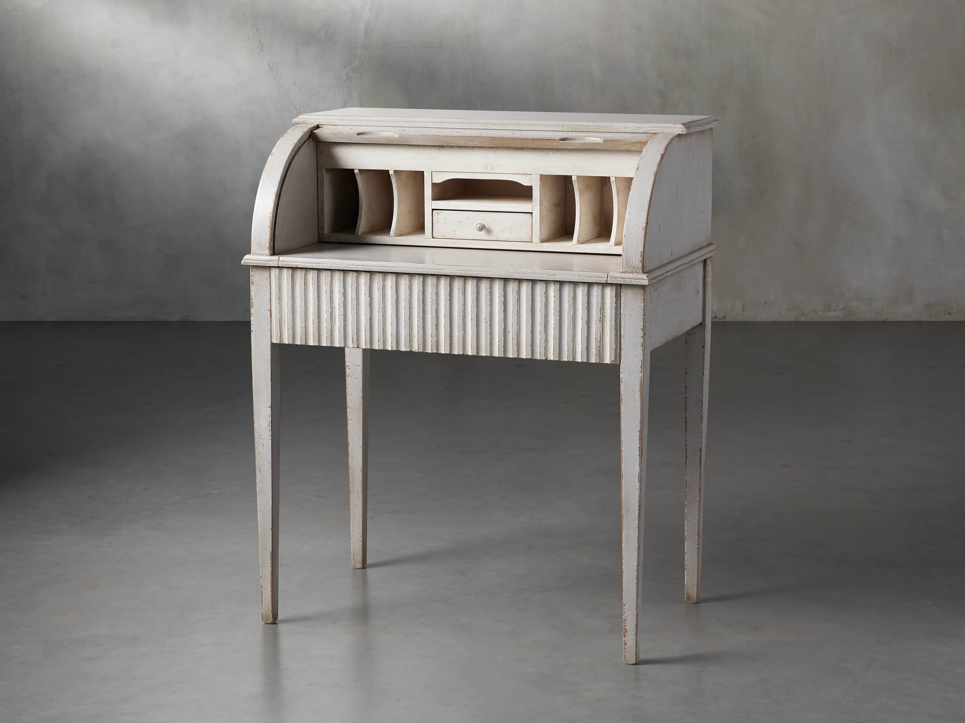 Artigiano 31" Roll Top Desk
