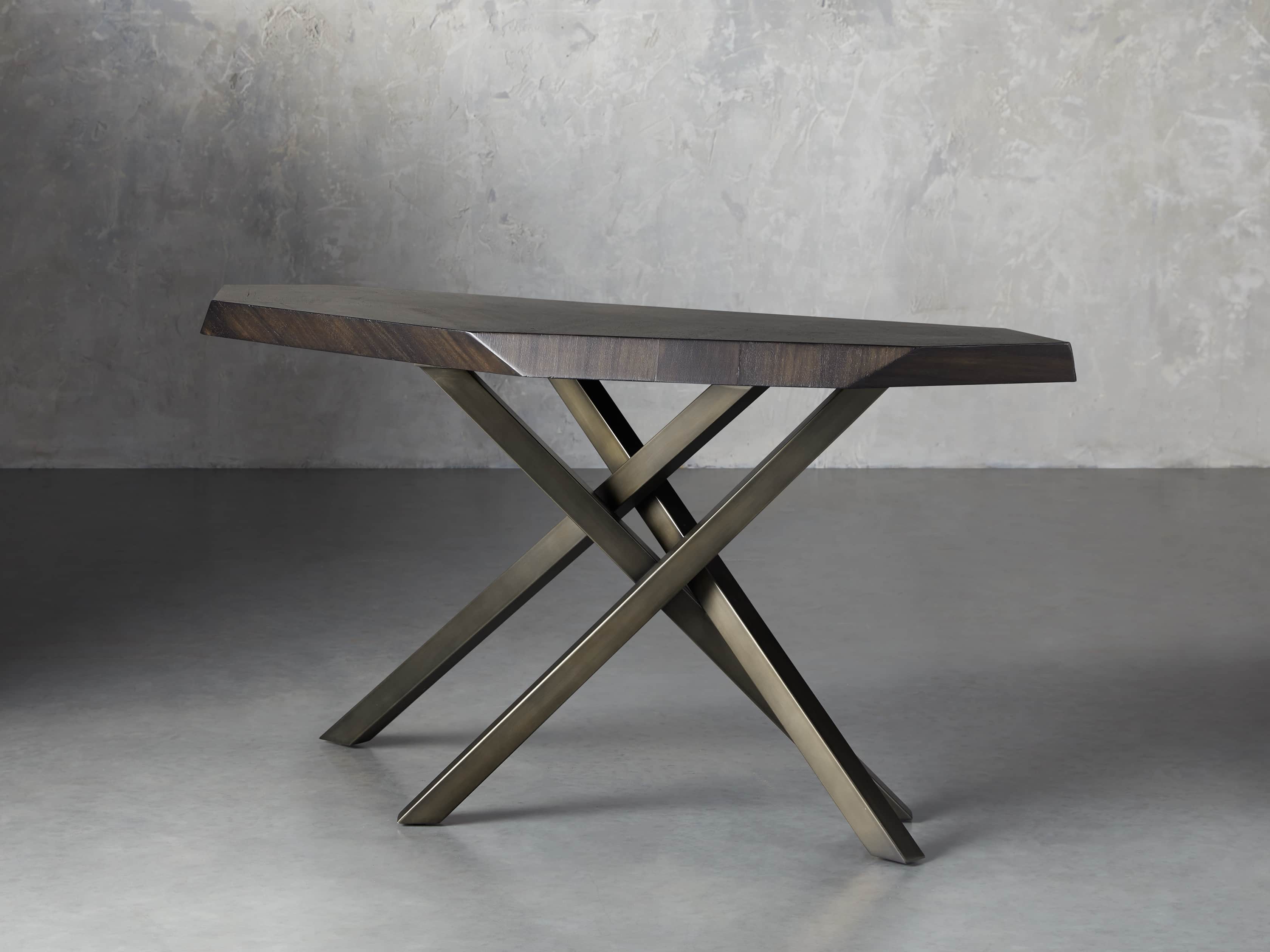 Carrinna 62" Console Table in Oscuro