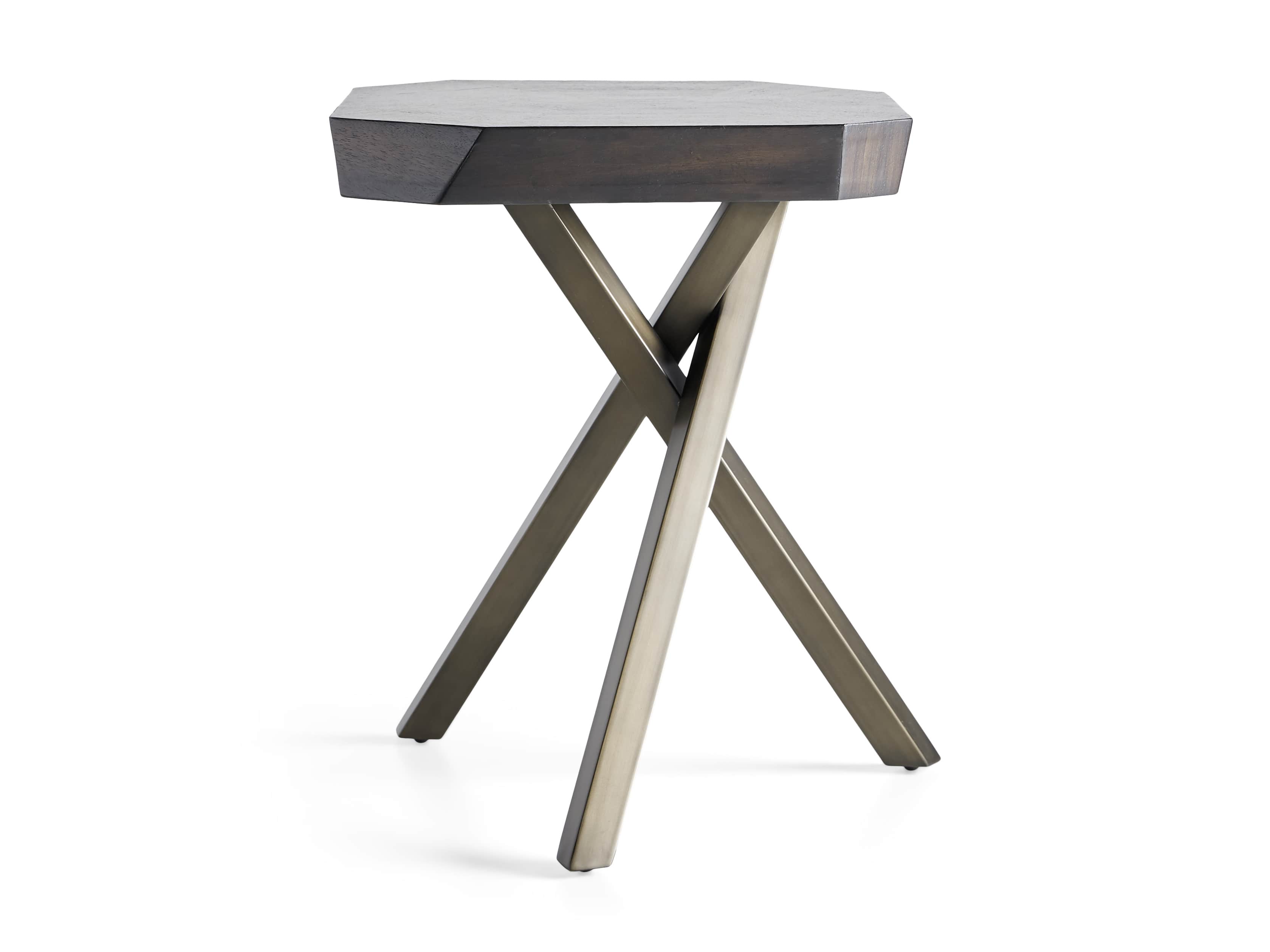 Carrinna 24" End Table in Oscuro