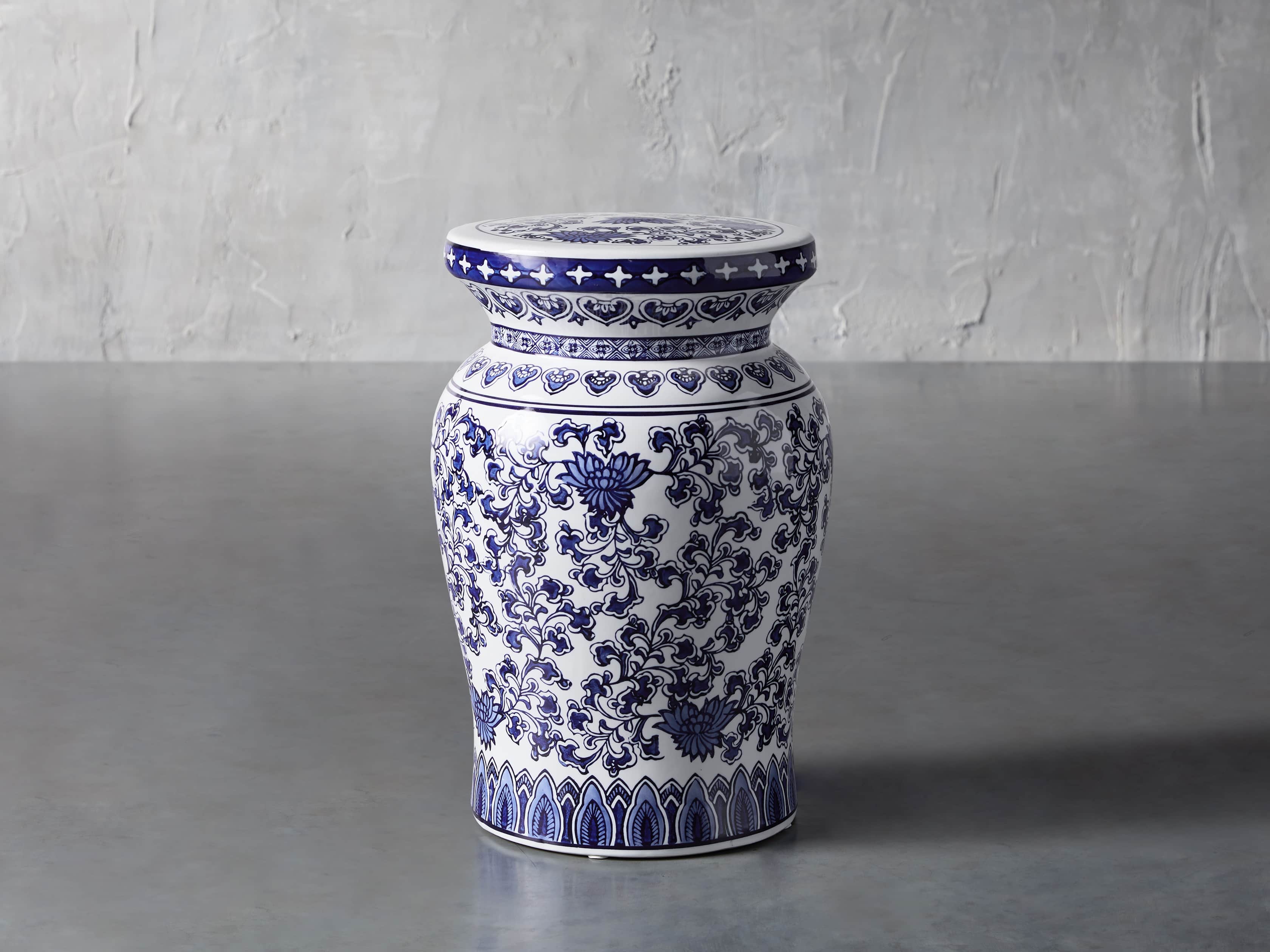 Chinoiserie 11" Martini Table