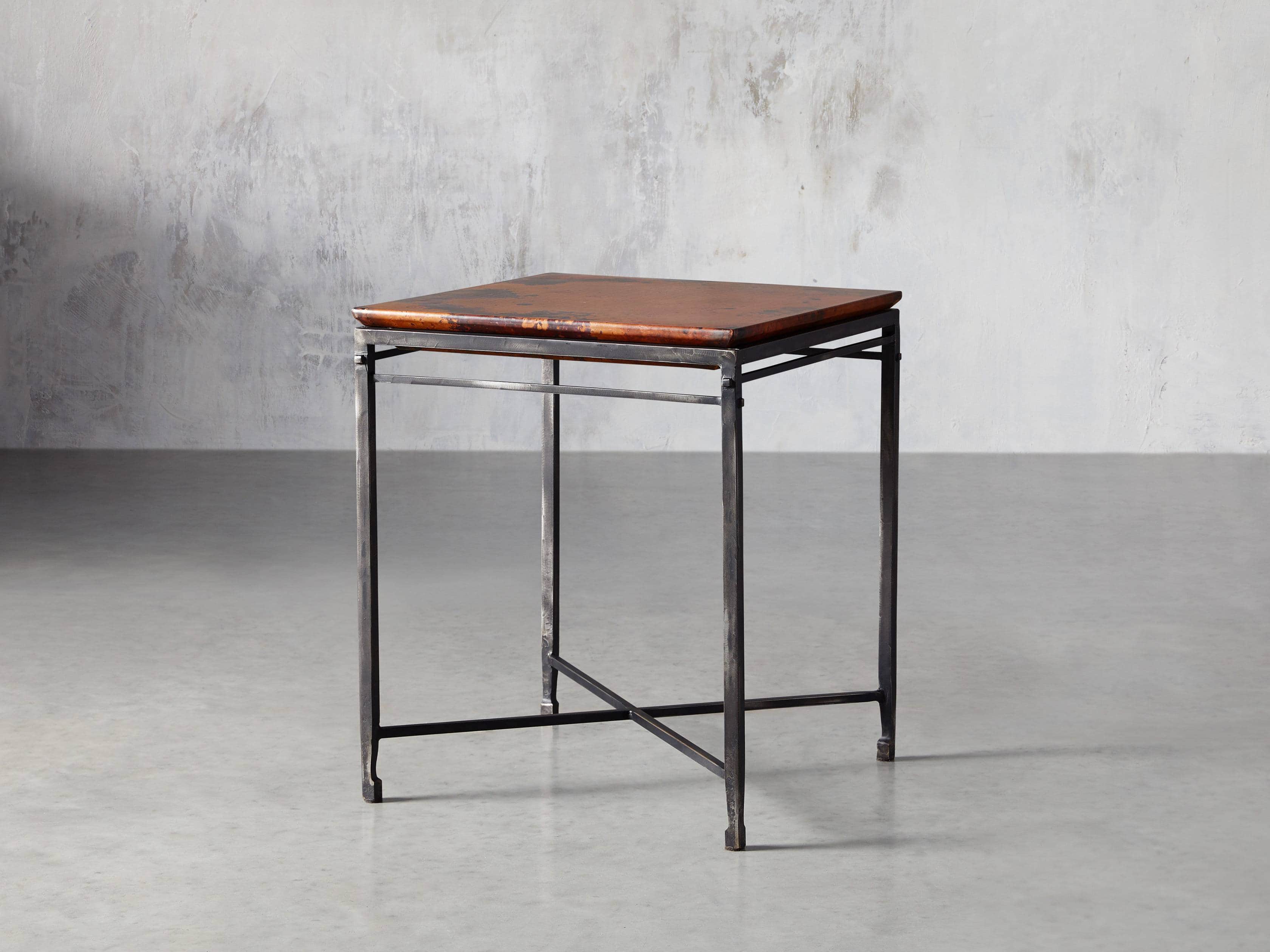 Flores 20" Copper End Table
