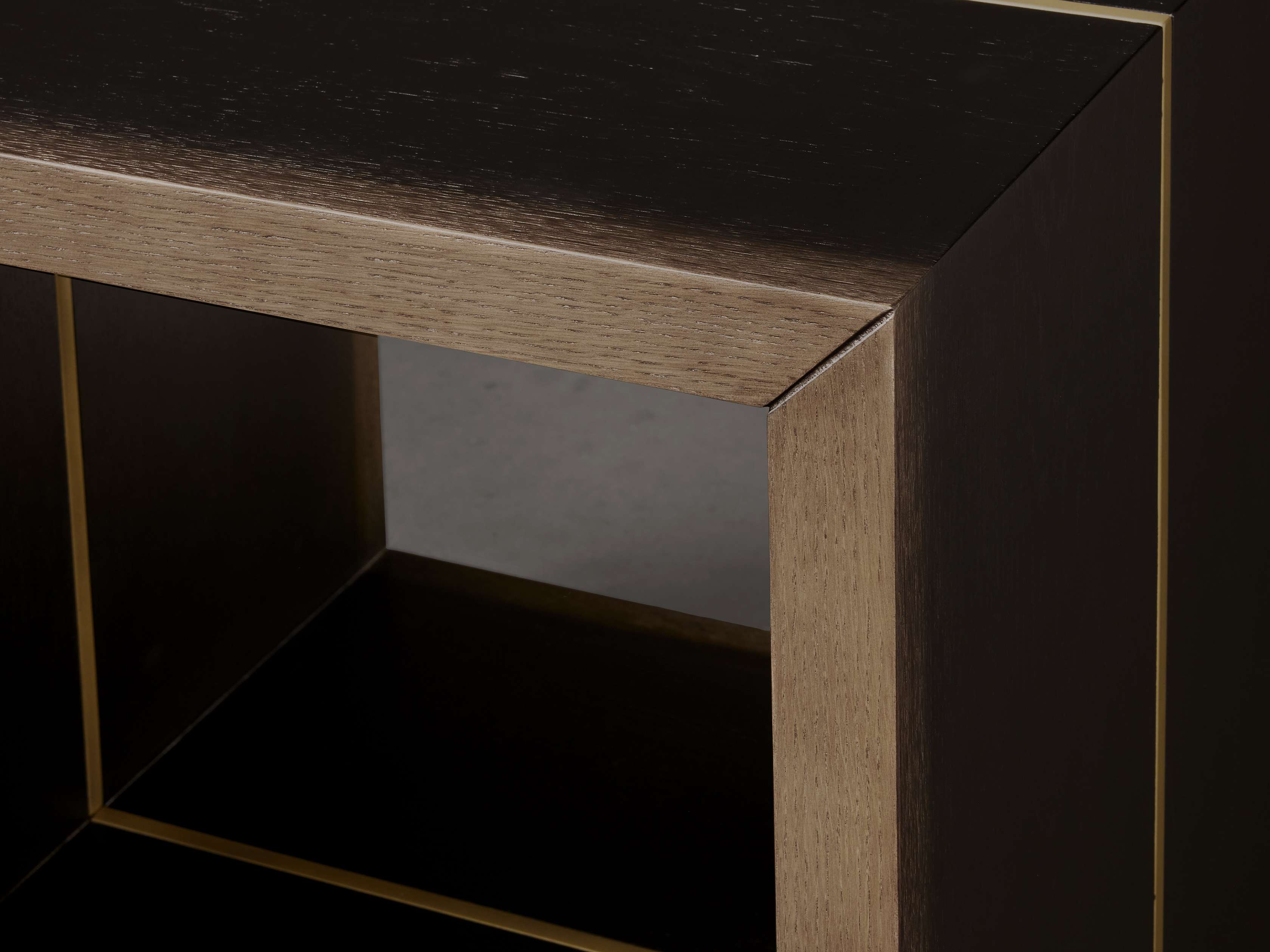 Mihaela End Table – Arhaus